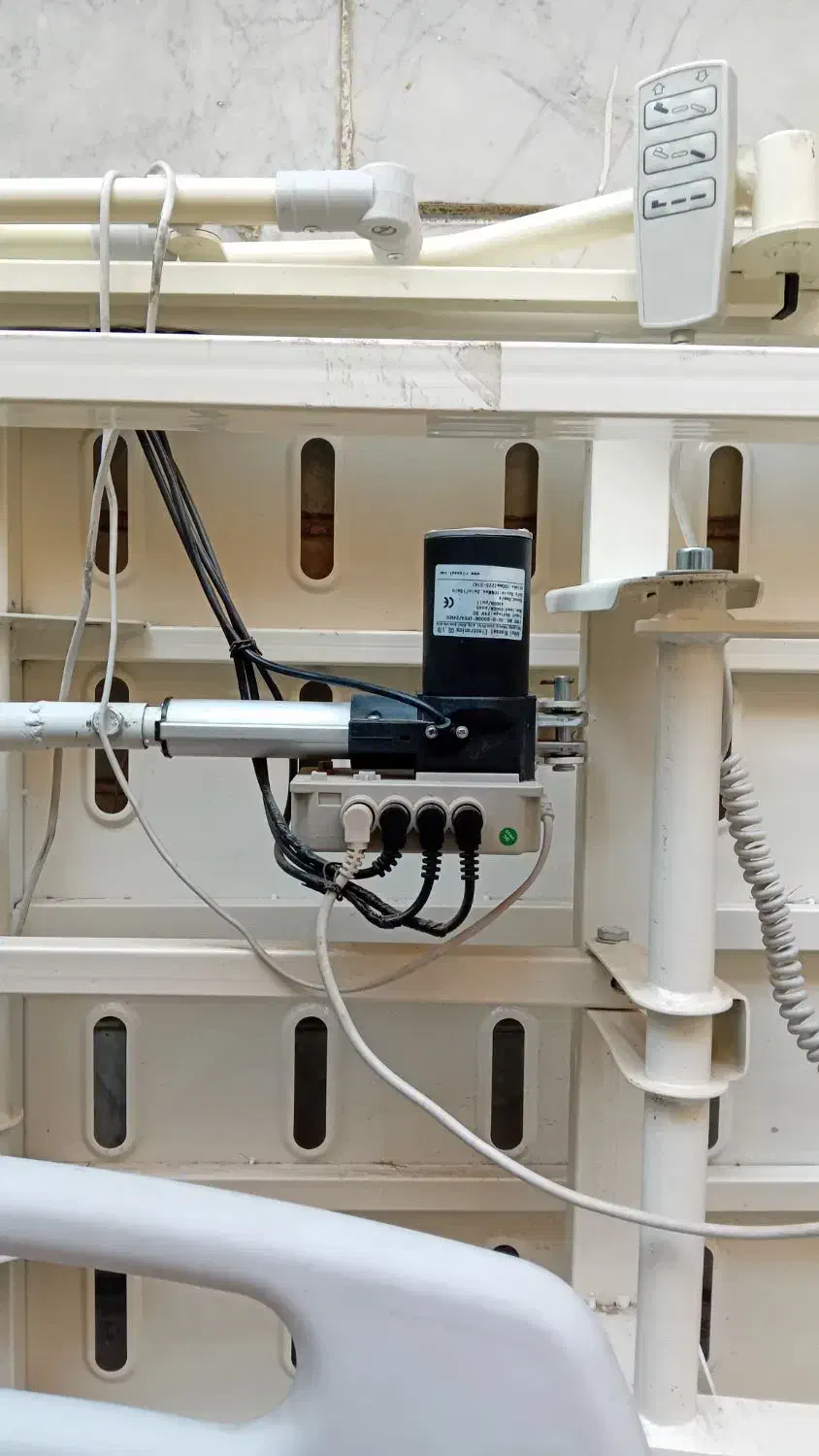 تخت بیمارستانی خانگی برقی۳ موتوره با تنظیم ارتفاع|پزشکی|ری, فیروزآبادی|دیوار