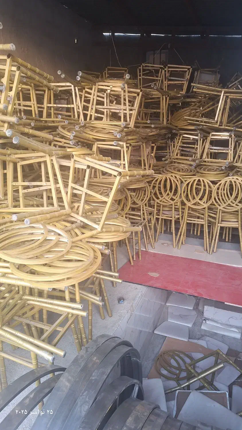 صندلی شیواری دست دوم تجهیزات تالار تالاری باغ|میز و صندلی غذاخوری|تهران, شهرک دانشگاه|دیوار