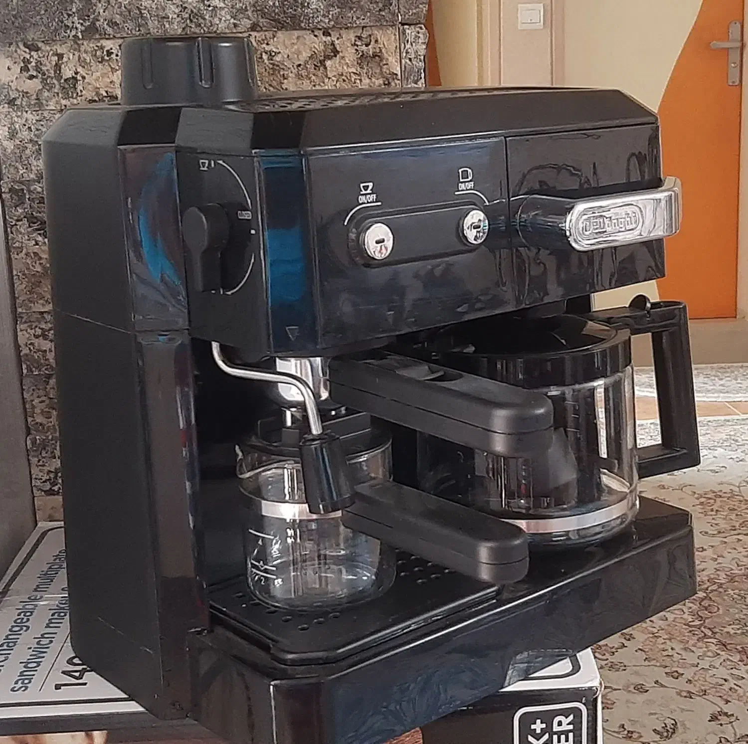 اسپرسو ساز دلونگی|سماور، چایساز، قهوهساز|اراک, |دیوار