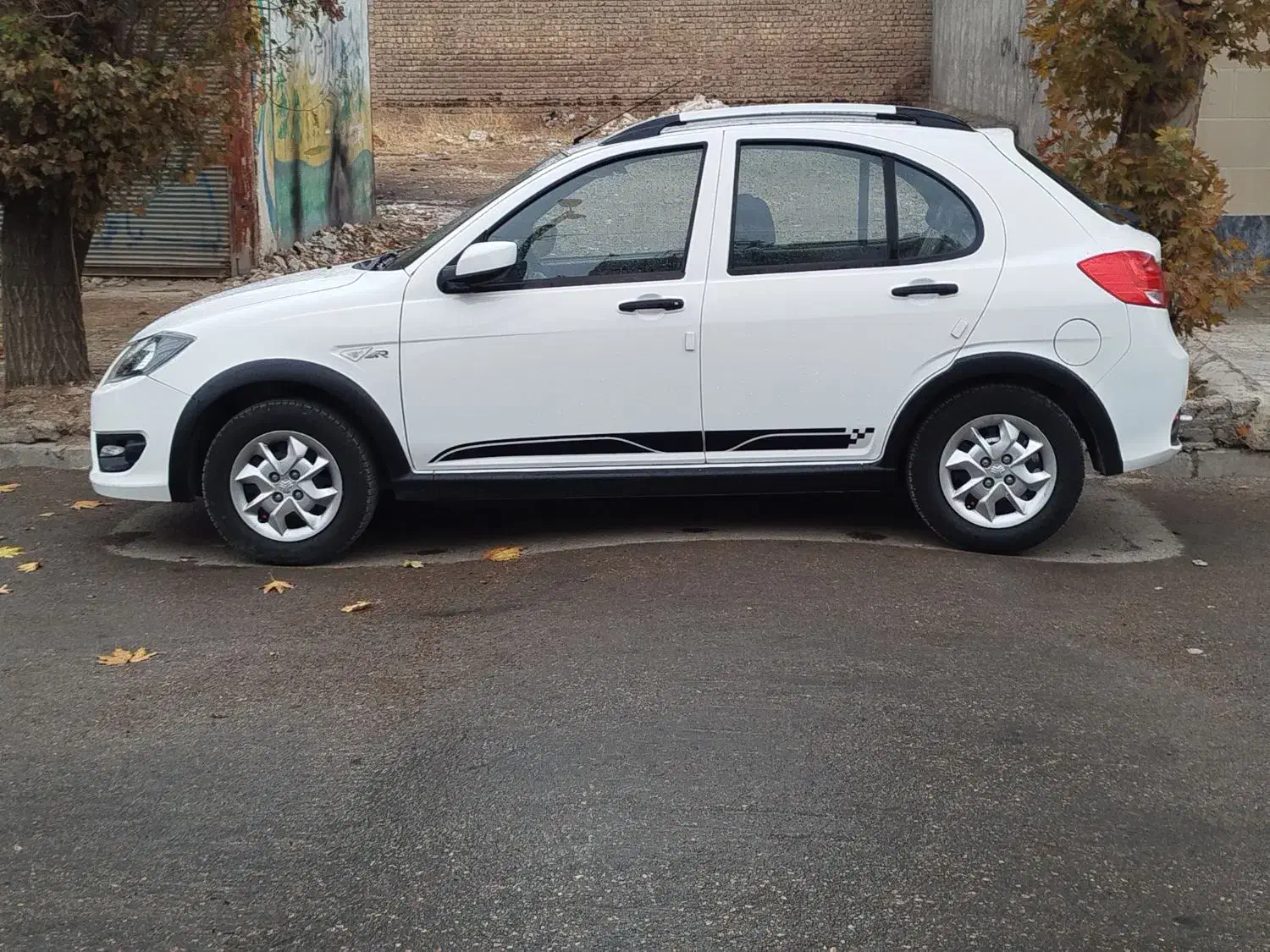 کویکR مدل 402|خودرو سواری و وانت|کوهدشت, |دیوار