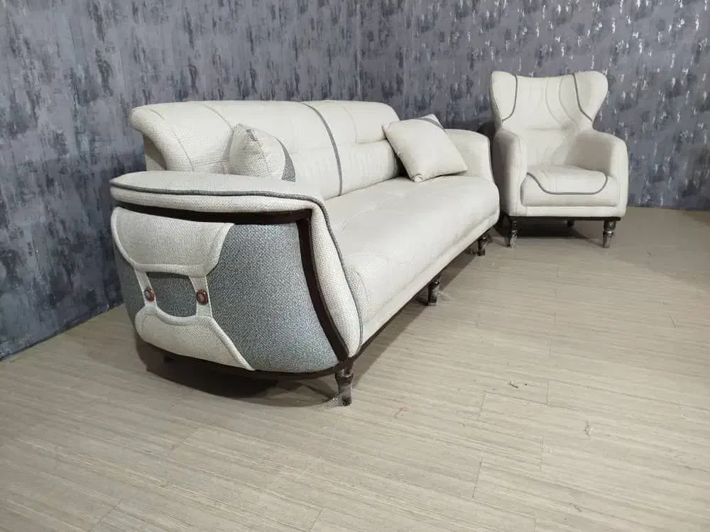 تعویض مبل کهنه با مبل جدید|مبلمان خانگی و میز عسلی|پارسآباد, |دیوار