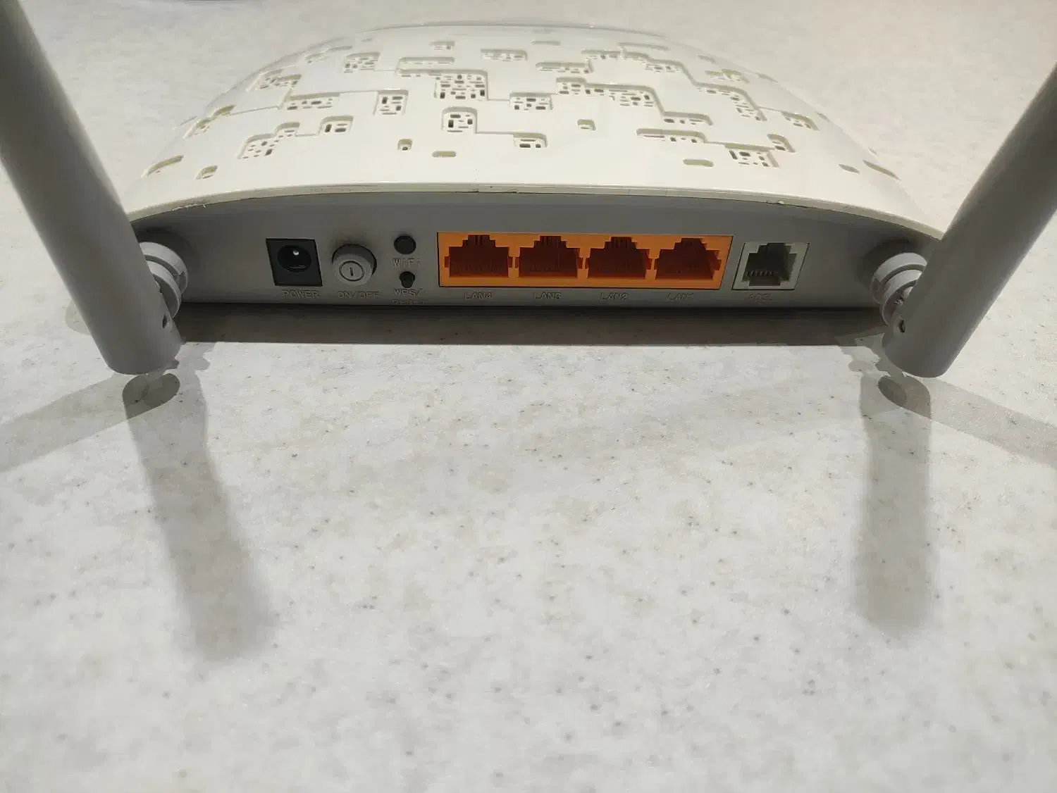 مودم tplink TD W8961N به همراه آداپتور|مودم و تجهیزات شبکه|یزد, |دیوار