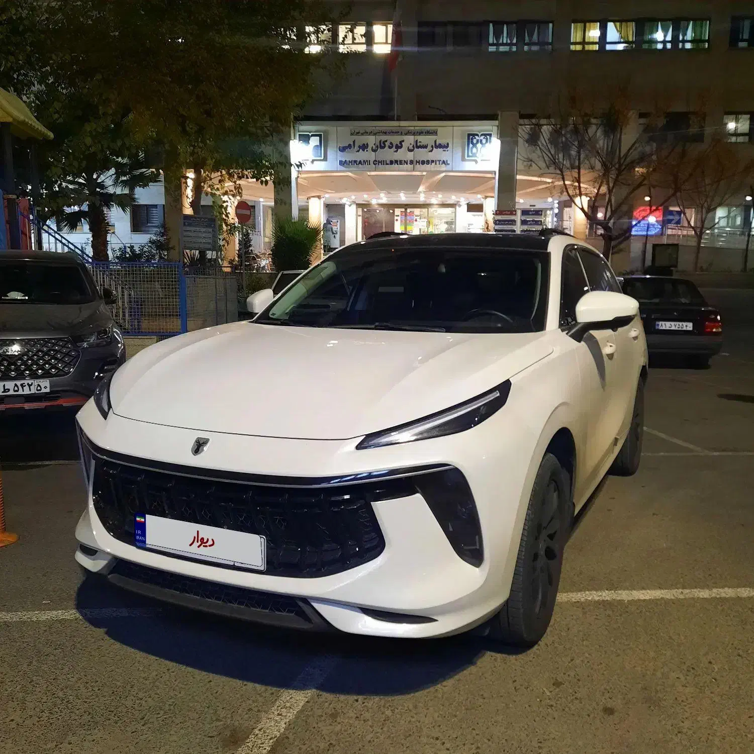 لاماری مدل ۱۴۰۱ بیرنگ|خودرو سواری و وانت|تهران, نظامآباد|دیوار