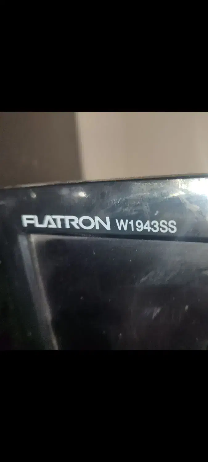 مانیتور الجی ۱۹ اینج|رایانه رومیزی|تهران, شهرک ولیعصر جنوبی|دیوار