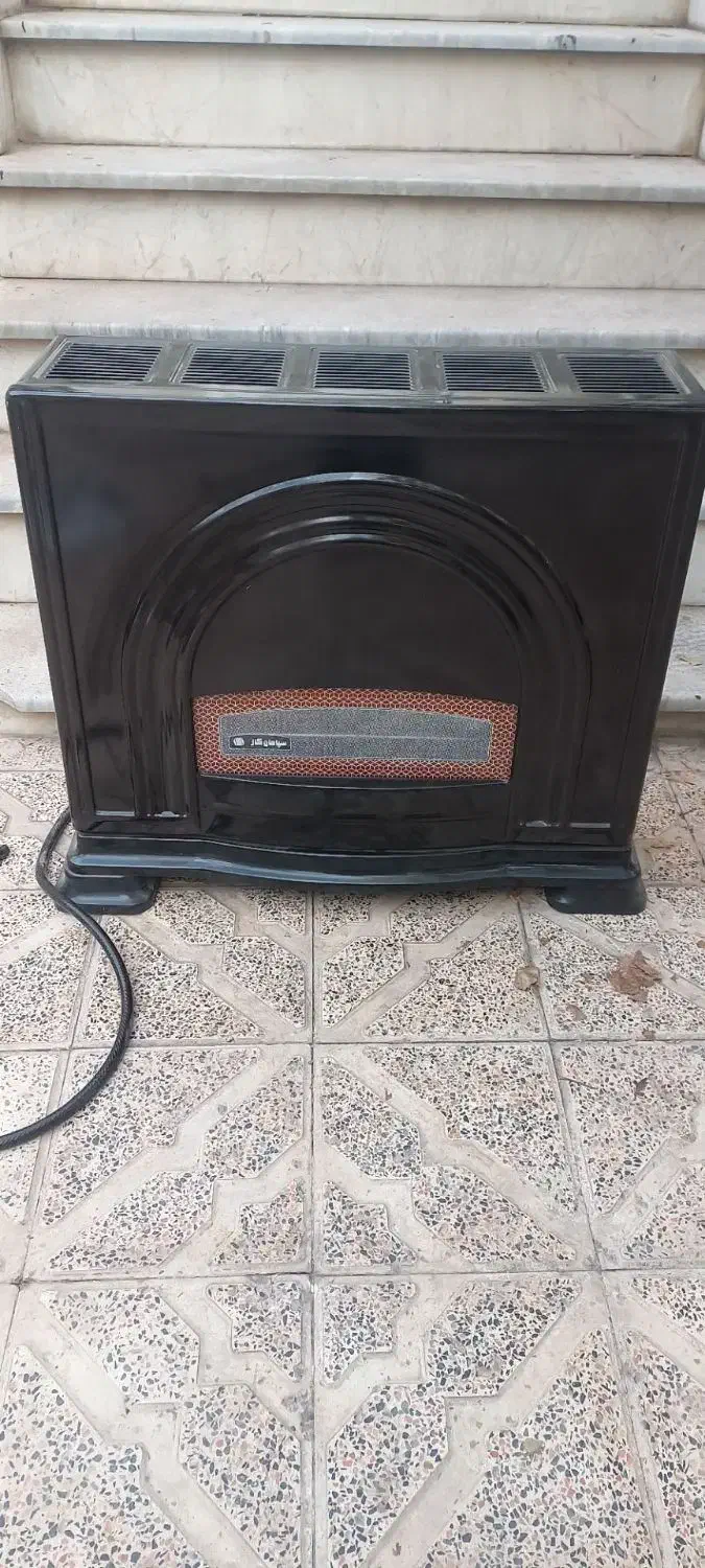 بخاری|بخاری، هیتر، شومینه|میانه, |دیوار