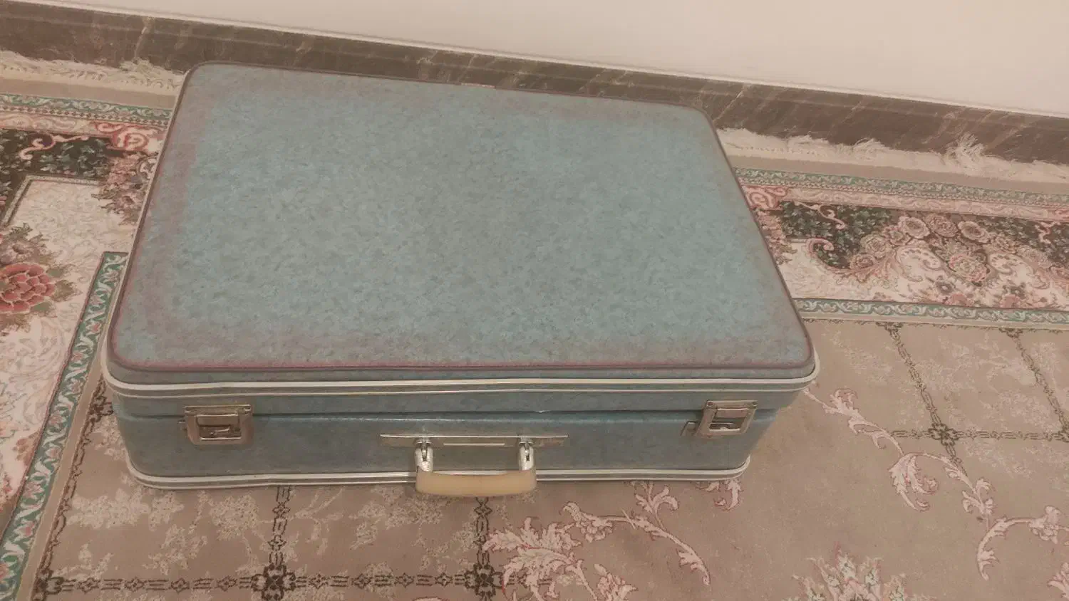 لباس و چمدون|لباس|شیراز, شهرک دارایی|دیوار