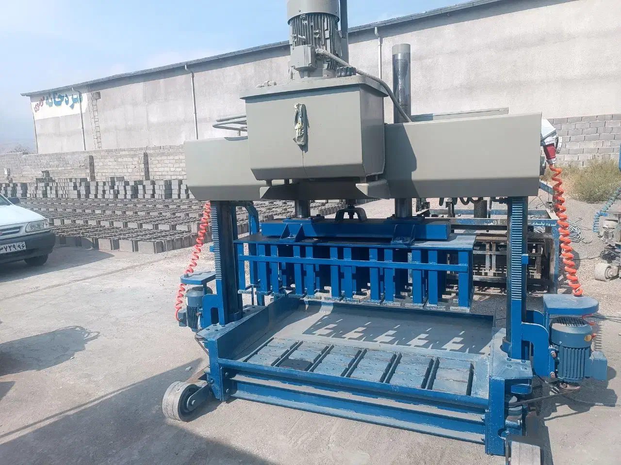 دستگاه بلوک زن نیمه اتومات سه فاز|ماشینآلات صنعتی|شاهرود, |دیوار