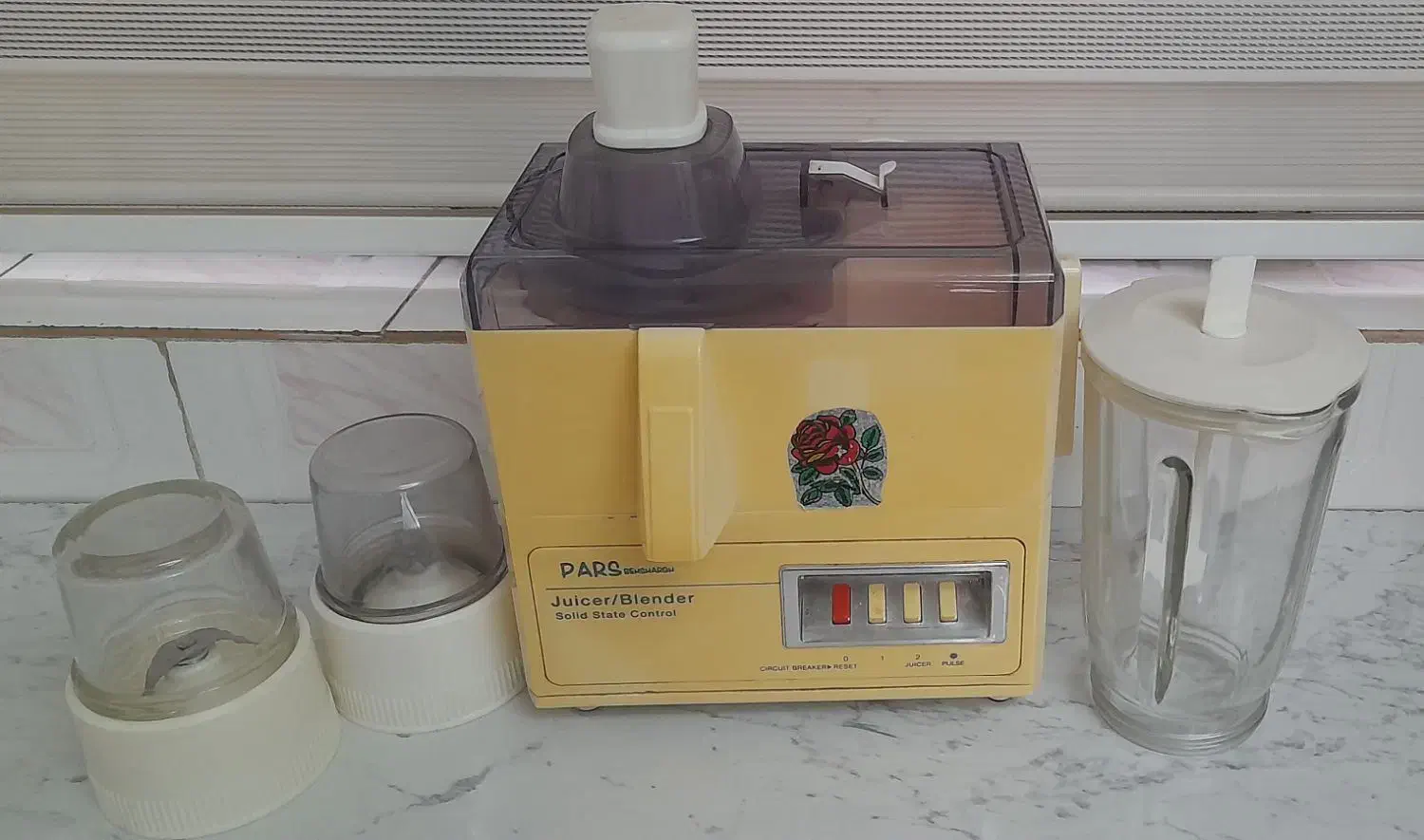 آبمیوه گیری پارس خزر|آبمیوهگیر و آبمرکباتگیر|سنندج, |دیوار