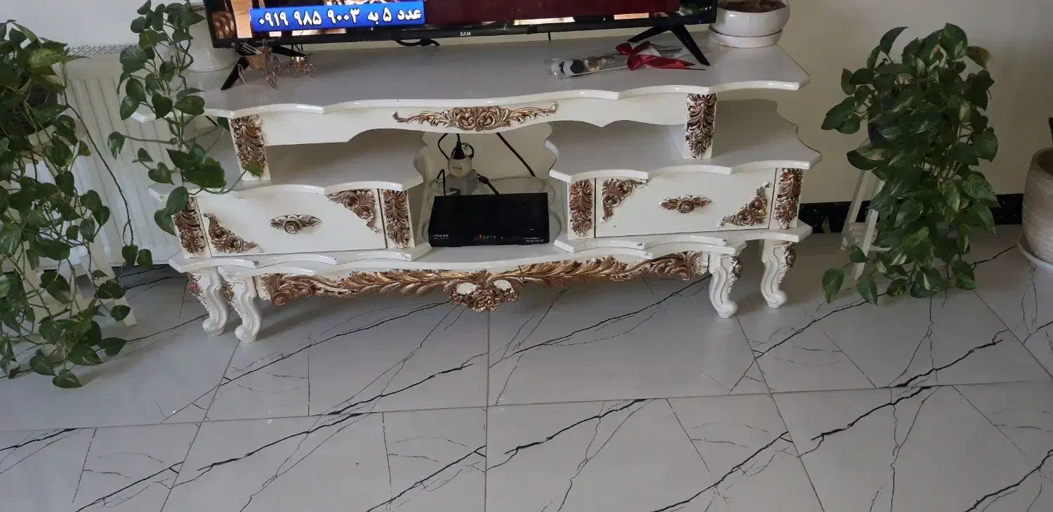 آینه کنسول ومیز تلویزیون درحدنو|بوفه، ویترین، کنسول|پردیس, فاز ۴|دیوار