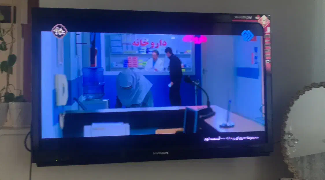 تلویزیون ۴۶ اینچ ایکس ویژن|تلویزیون و پروژکتور|تهران, شهرک انصار|دیوار