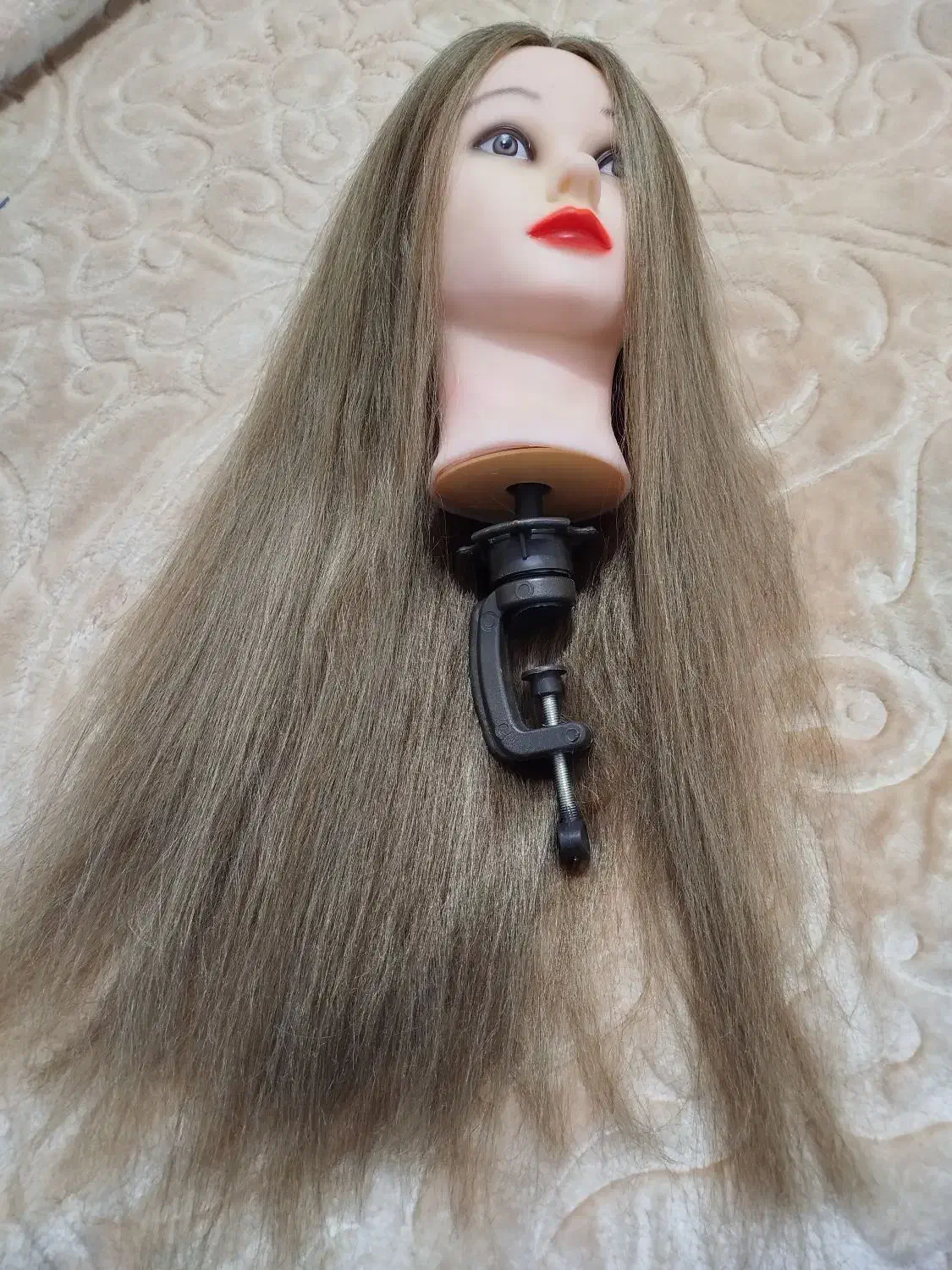 کله مانکن|آرایشگاه و سالنهای زیبایی|ایلام, |دیوار