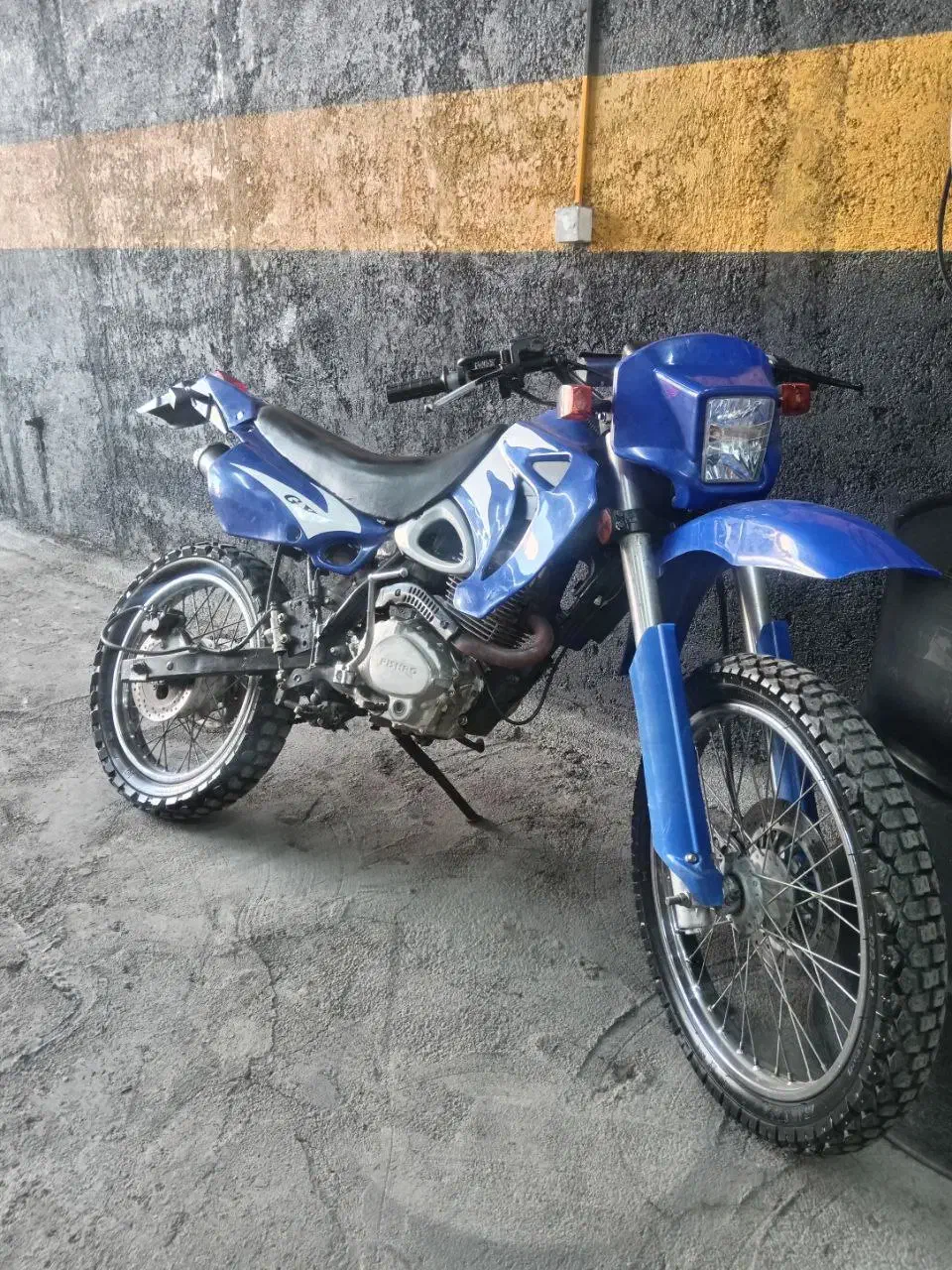 موتور تریل|موتورسیکلت|هشتگرد, شهرک بعثت|دیوار