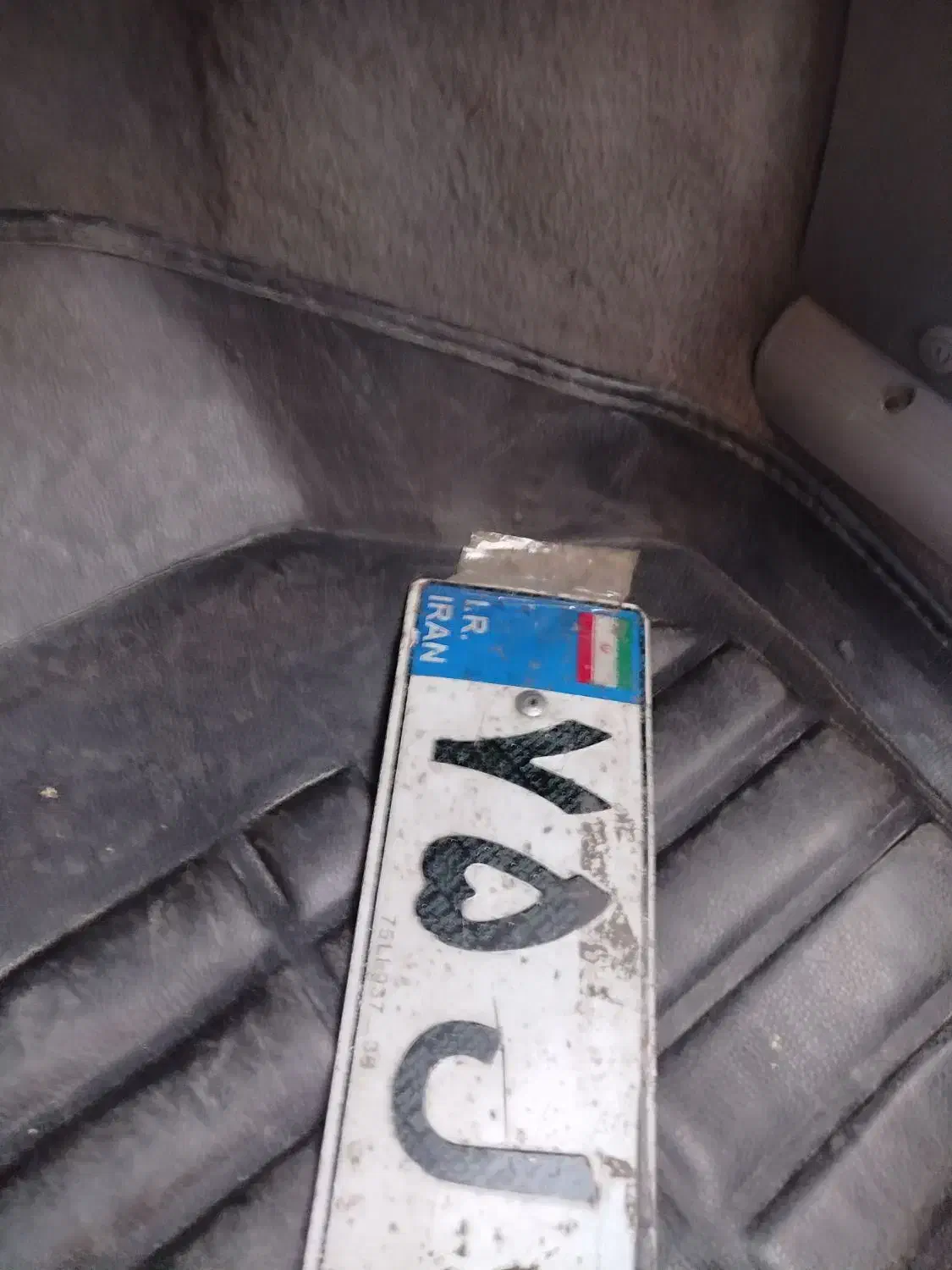 پلاک خودرو پیدا شده|اشیا|گلپایگان, |دیوار