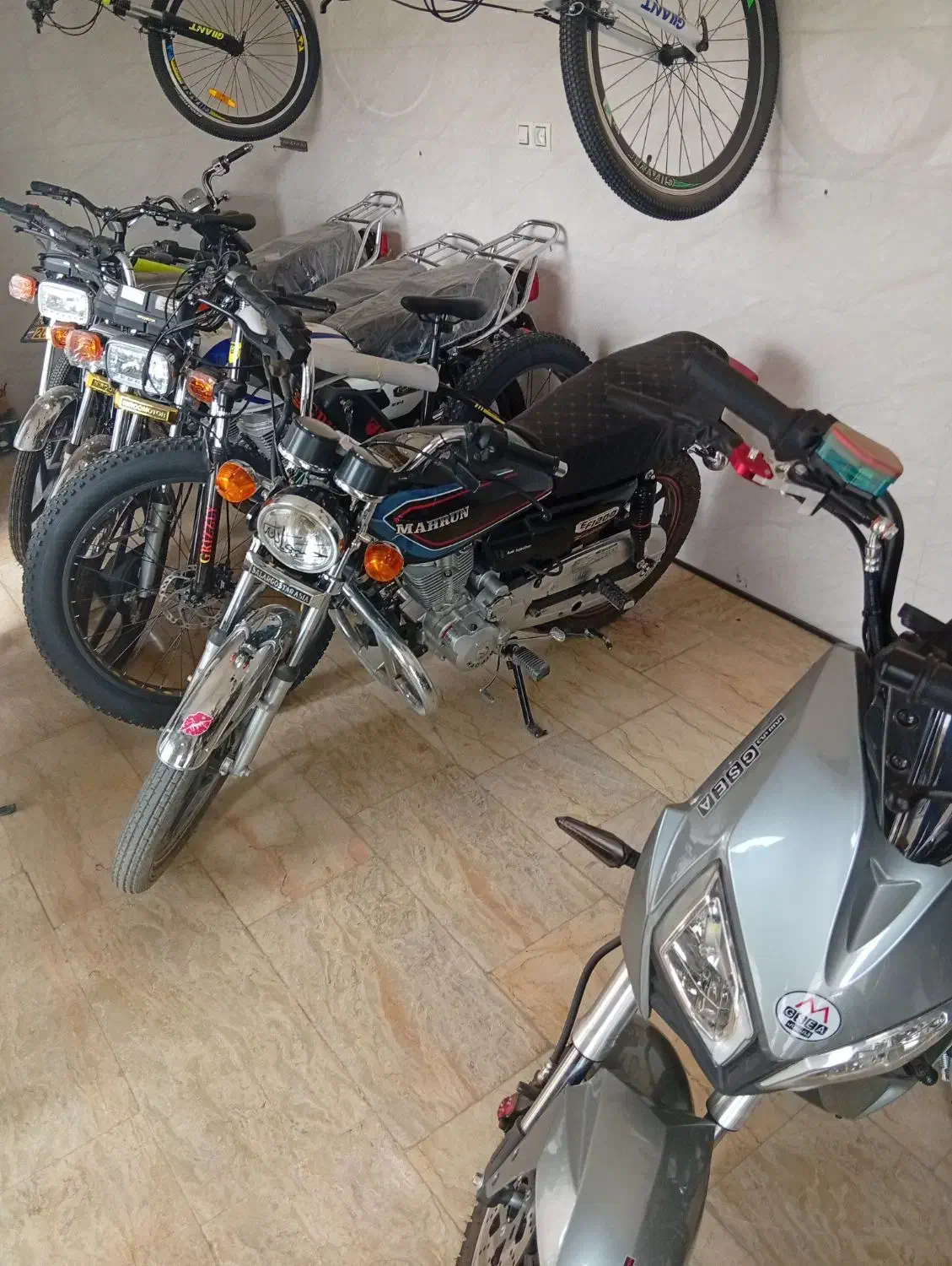 تفت|موتورسیکلت|تفت, |دیوار