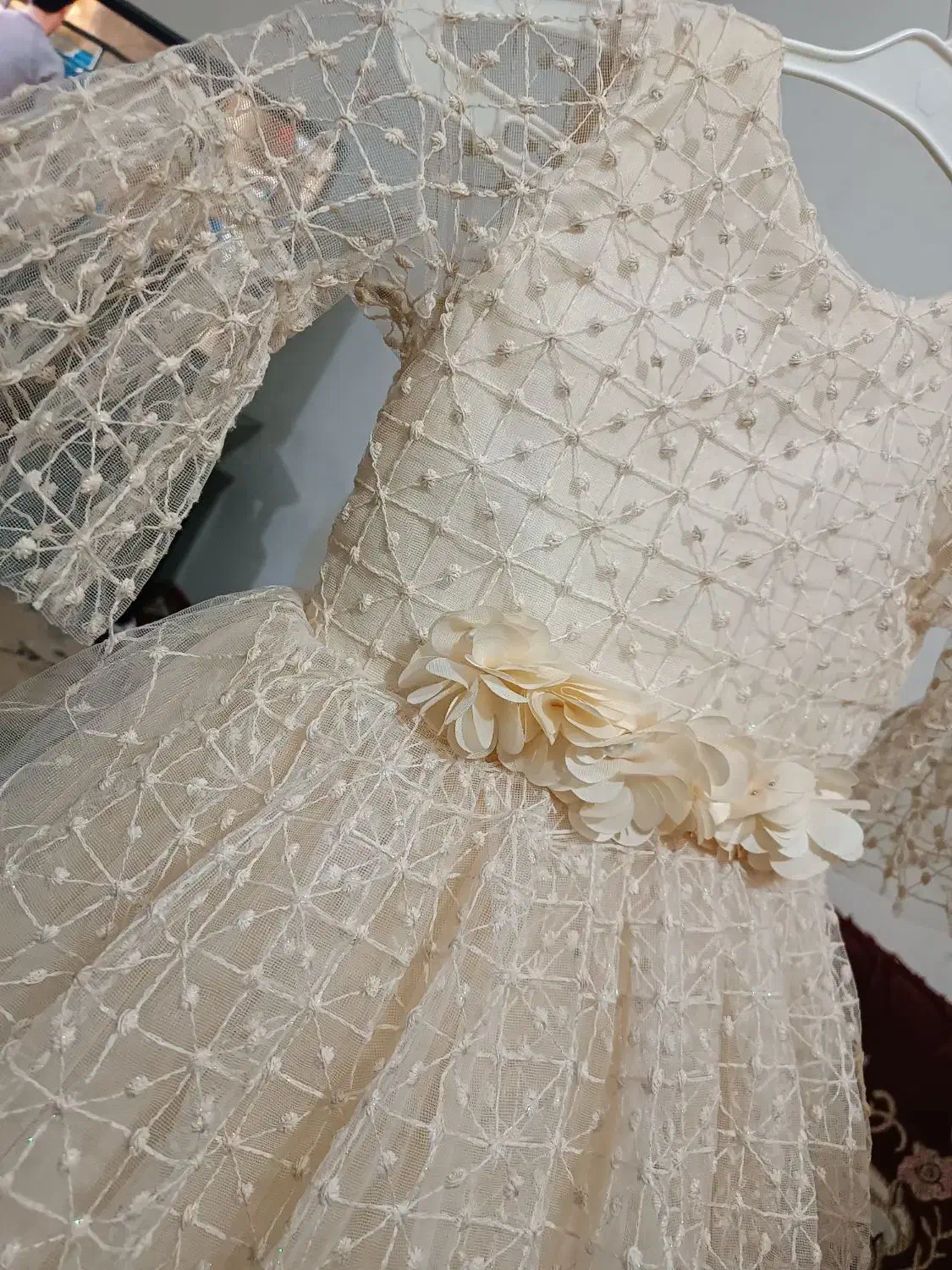 پاچین‌مجلسی|لباس|کبودرآهنگ, |دیوار