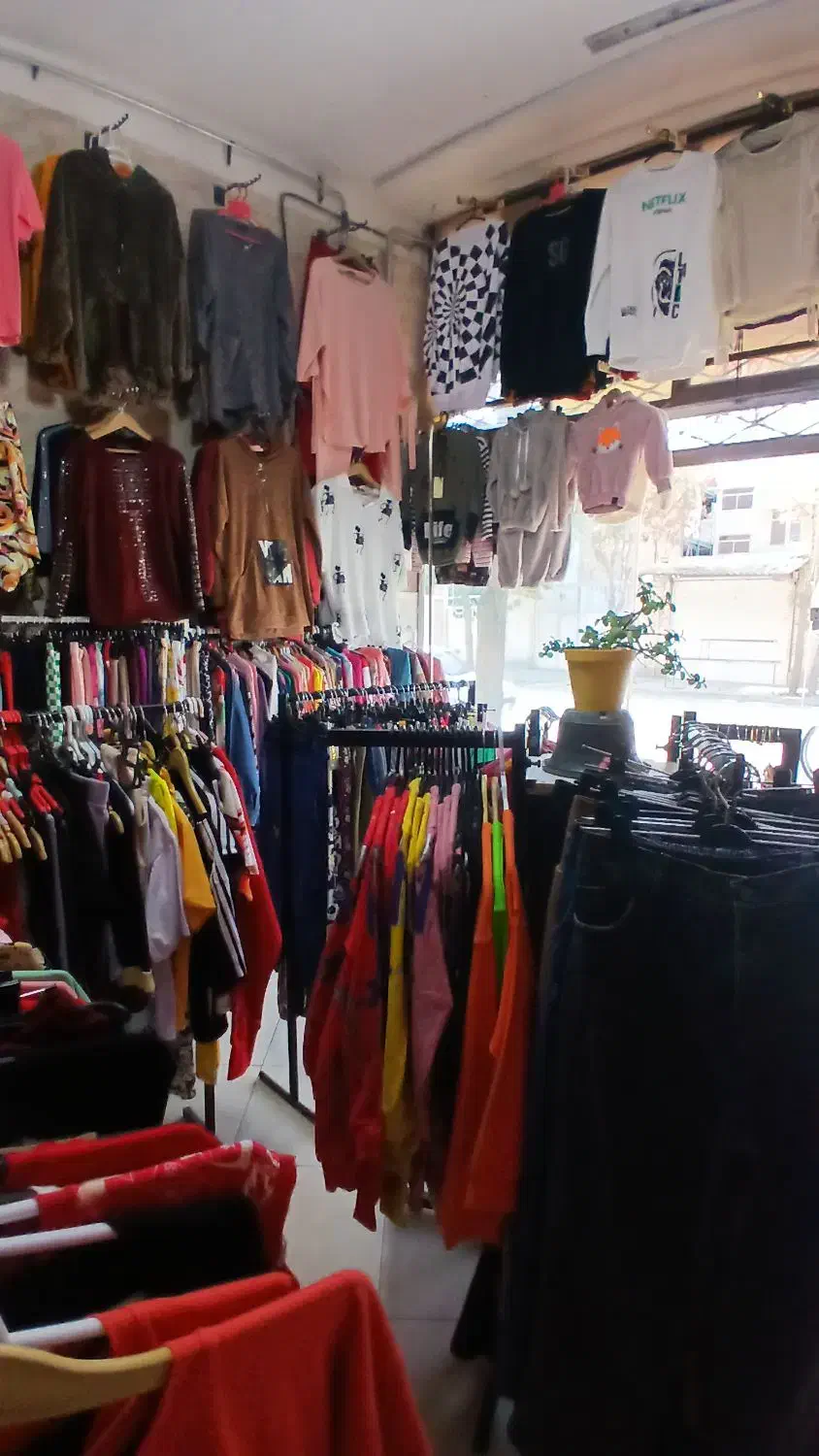 فروش اجناس با قیمت مناسب.|لباس|شیروان (خراسان), |دیوار