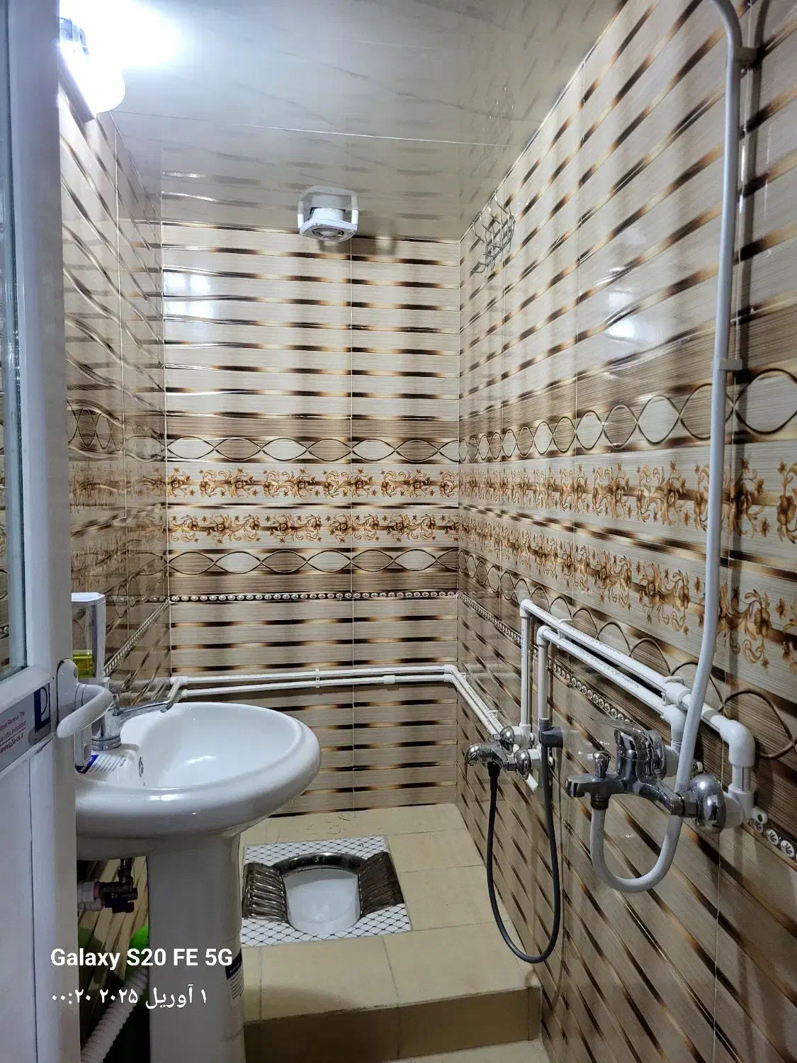 کارگر برایه دامداری|استخدام سرایداری و نظافت|کوهدشت, |دیوار