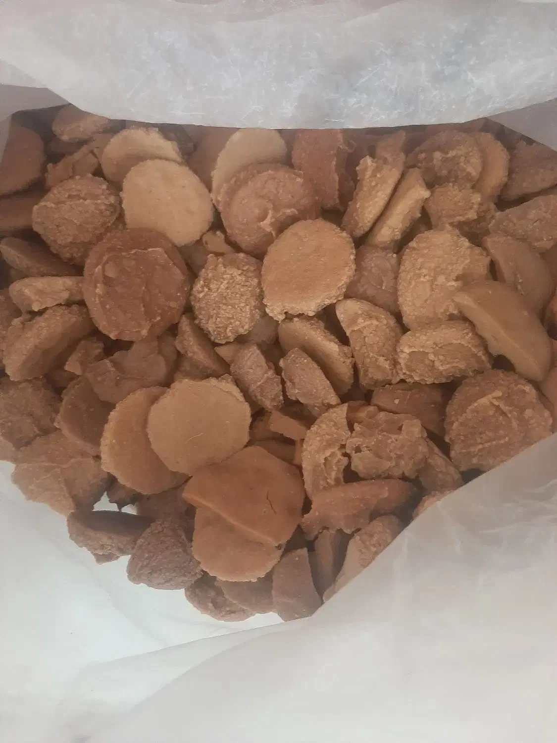 قروت گوسفندی|خوردنی و آشامیدنی|گزیک, |دیوار