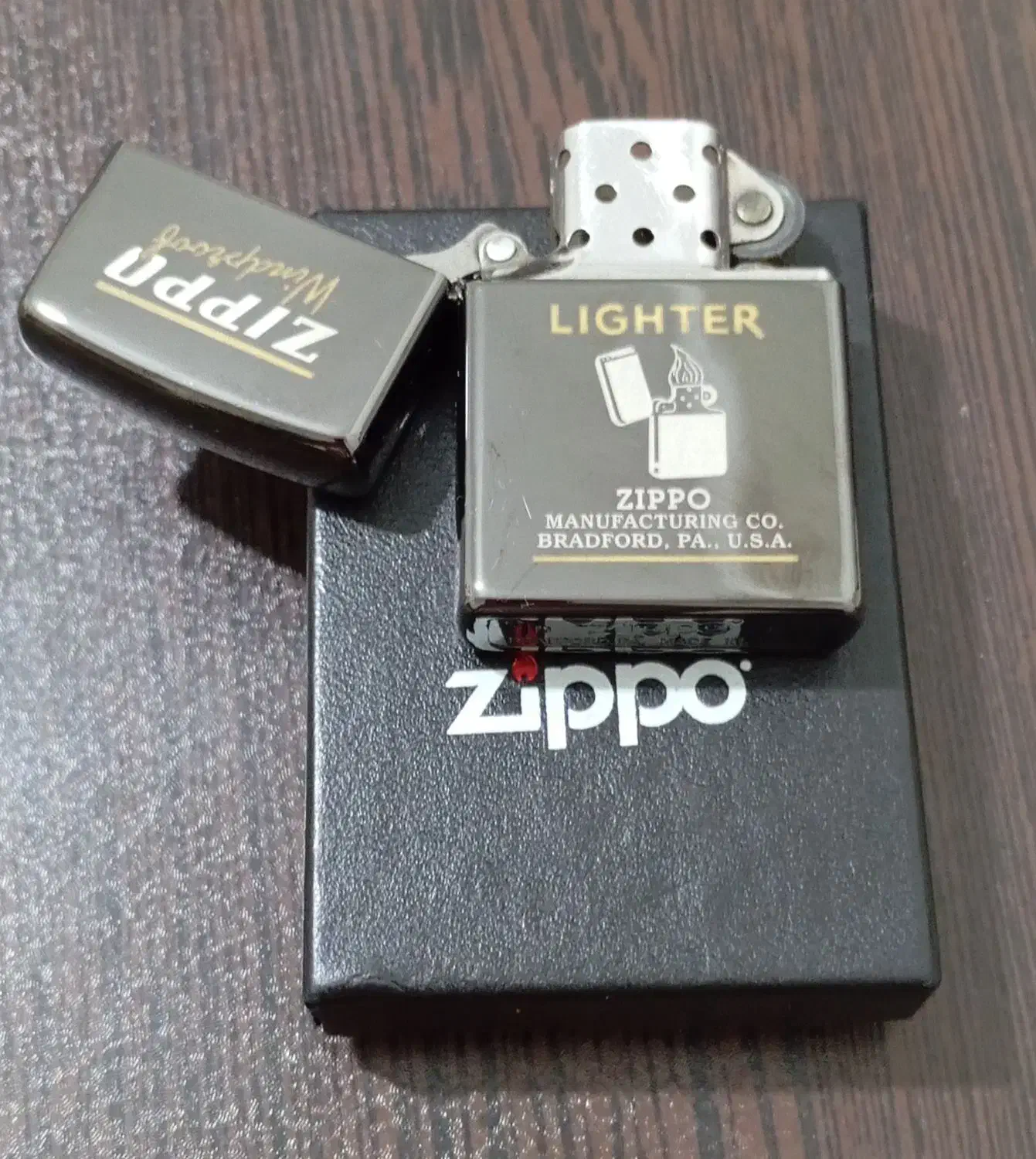 فندک زیپو ZIPPO اصل کشور آمریکا|کلکسیون اشیاء عتیقه|گرگان, |دیوار