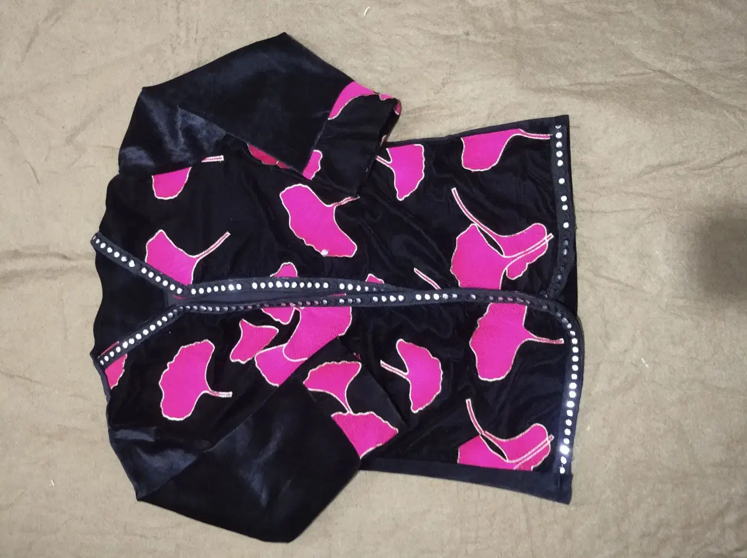 لباس|لباس|شوشتر, |دیوار