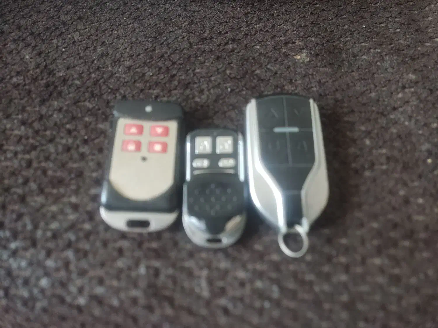 سه عدد ریموت|لوازم جانبی موبایل و تبلت|بجنورد, |دیوار