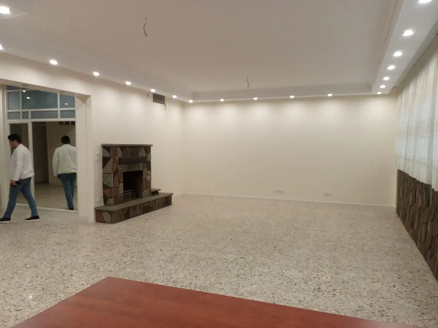 ۲۴۰متر/۴خواب/فول امکانات/سهروردی شمالی