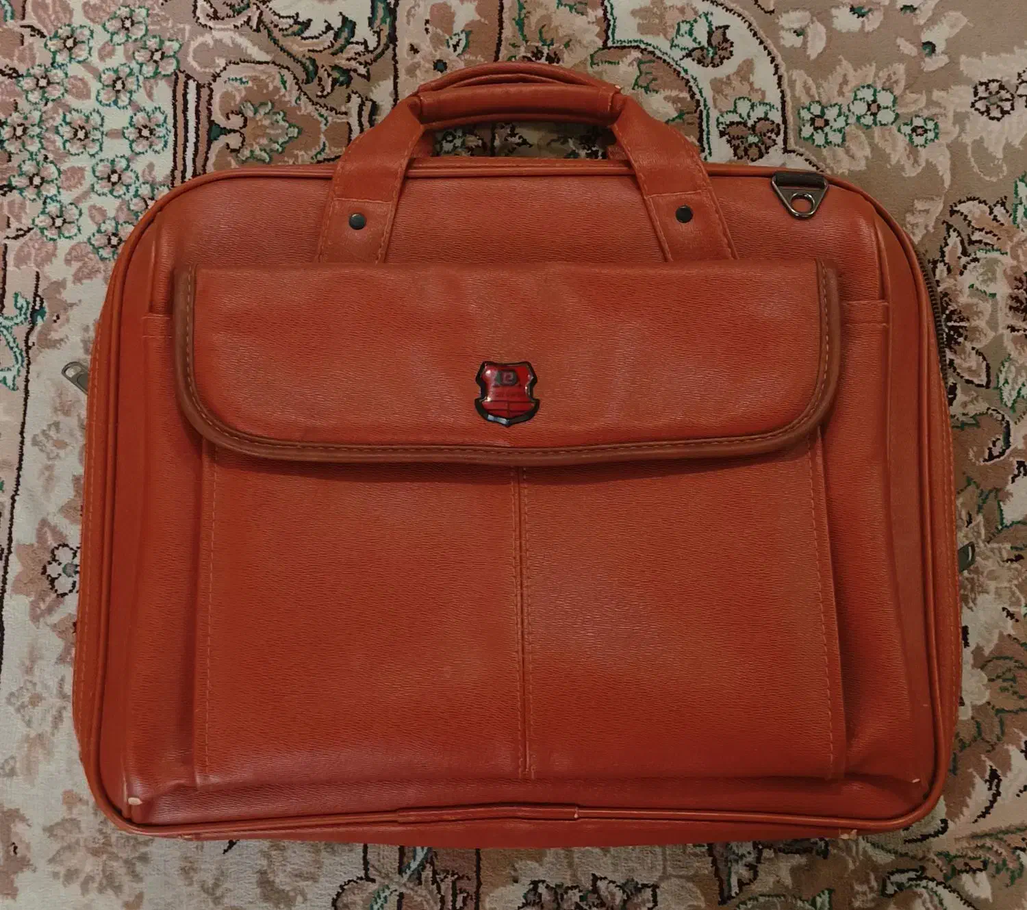 کیف بزرگ|کیف، کفش، کمربند|نجفآباد, صالح آباد|دیوار