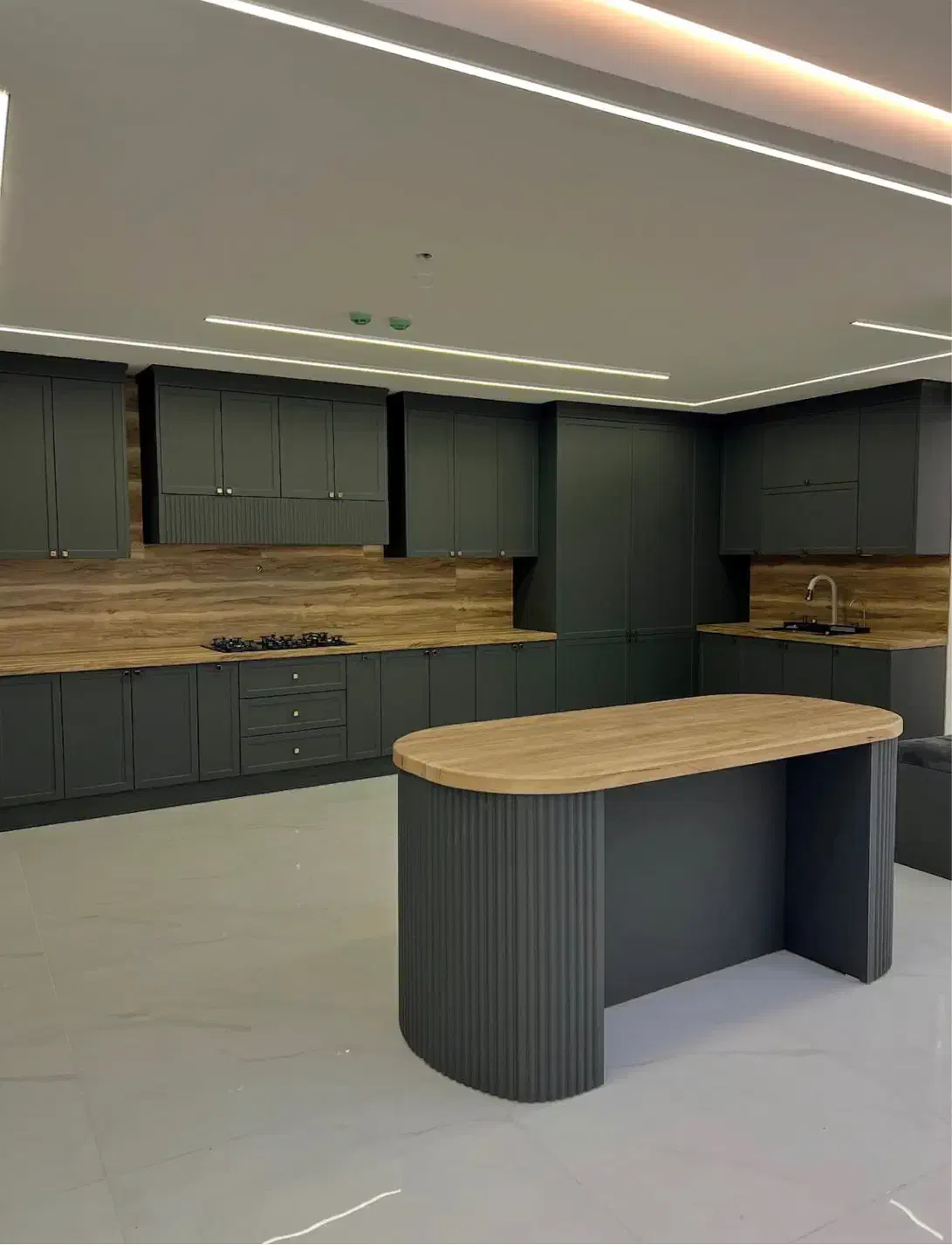 ساخت کابینت و کمد دیواری|خدمات پیشه و مهارت|شهرکرد, |دیوار