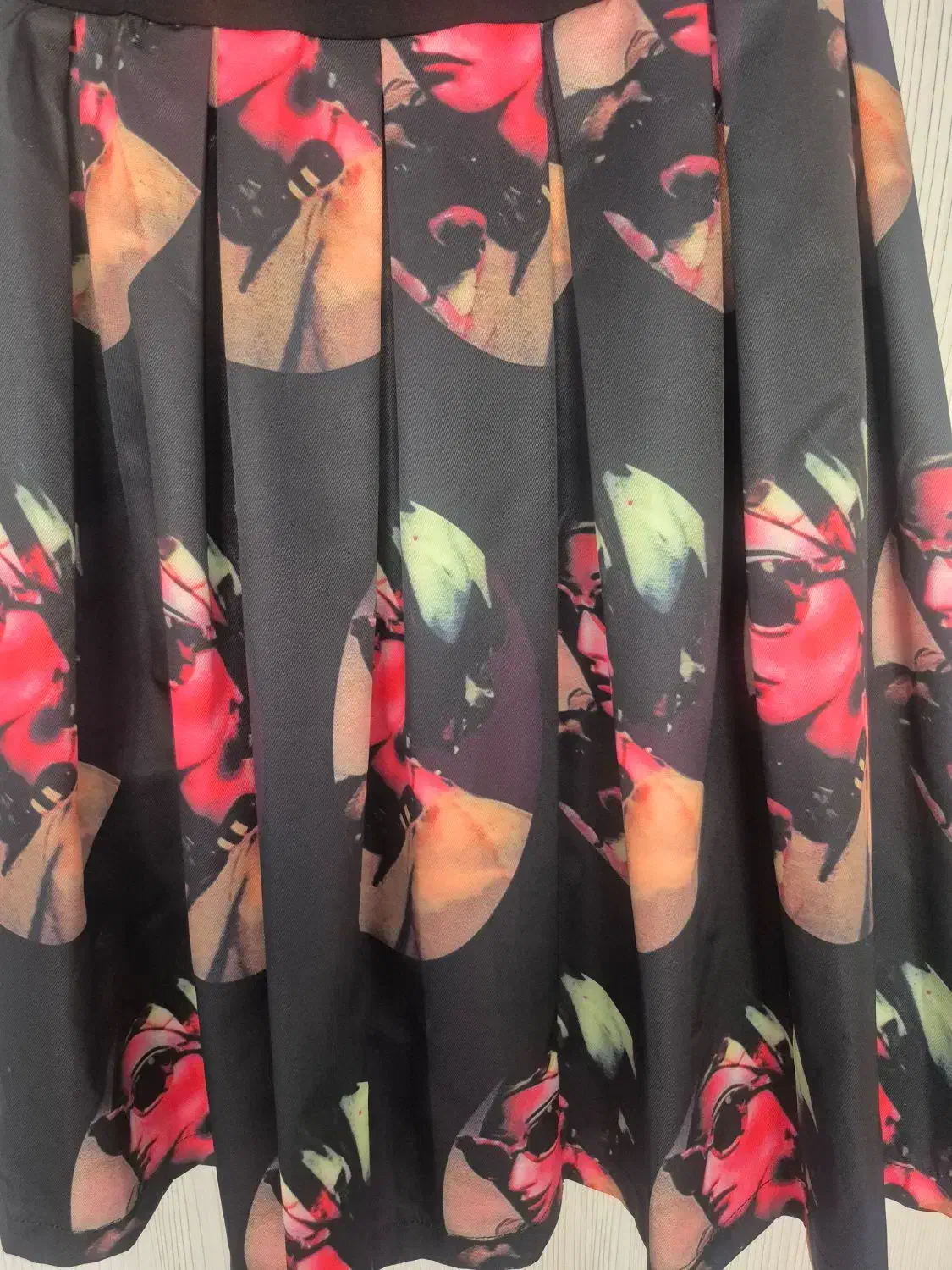 لباس مجلسی قد تا زیر زانو سایز ۳۸ تا ۴۲|لباس|اصفهان, کوی امیریه|دیوار