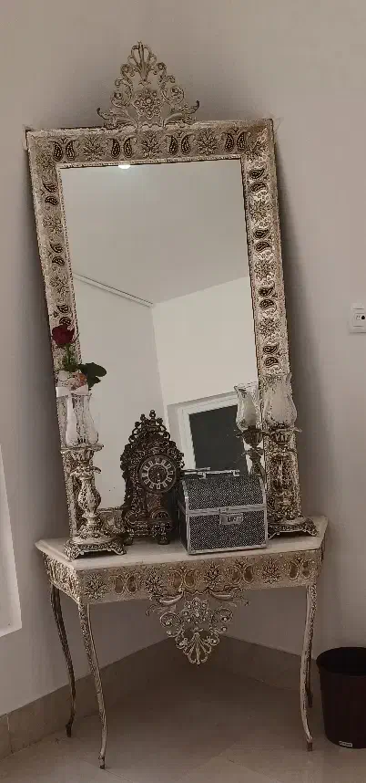 آیینه وشمعدان و ساعت سالم جنس برنج|آینه|کاشمر, |دیوار