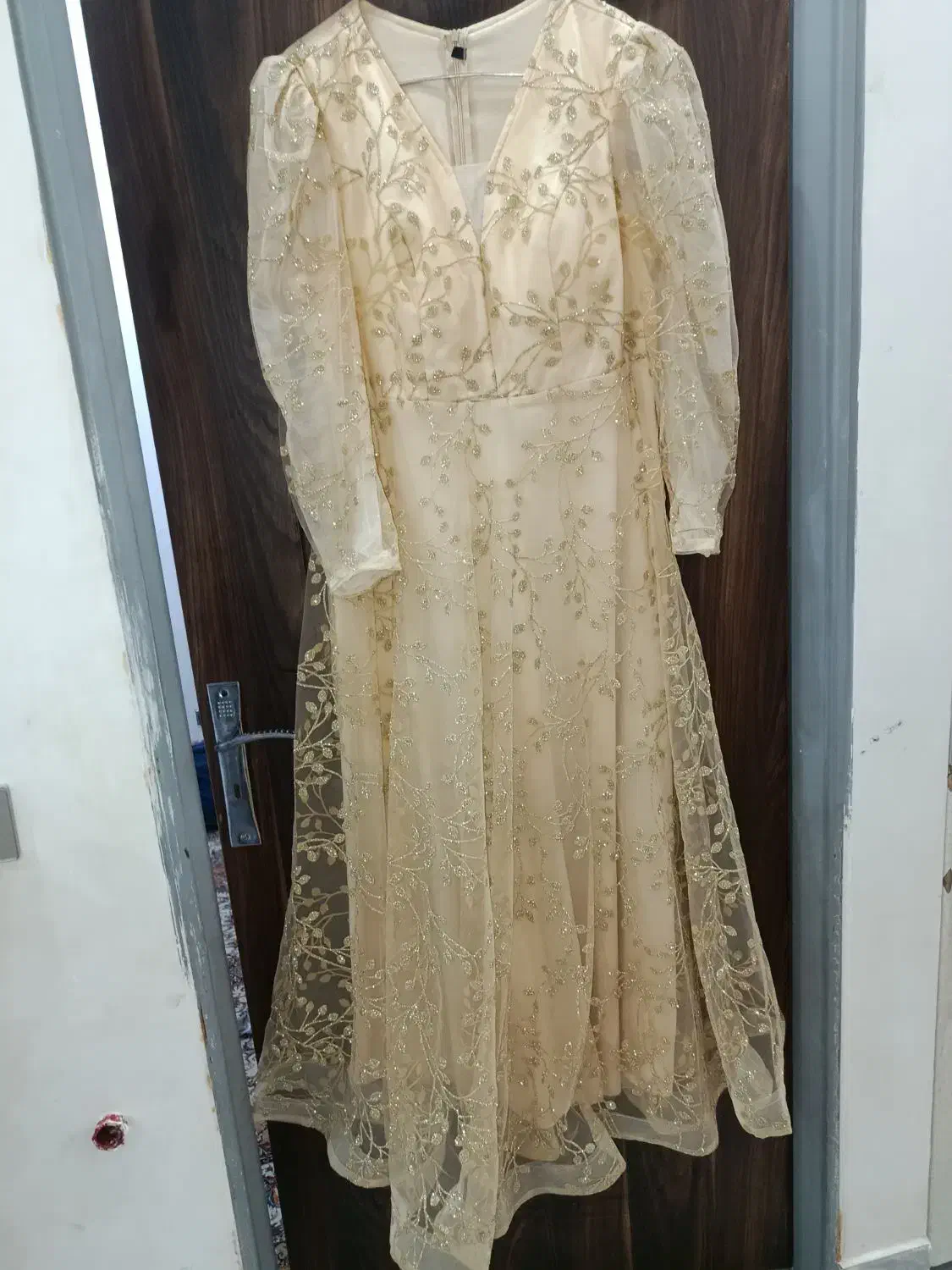 دو عدد پیرهن در حد نو|لباس|شهریار, شهرک نماز (دینار آباد)|دیوار