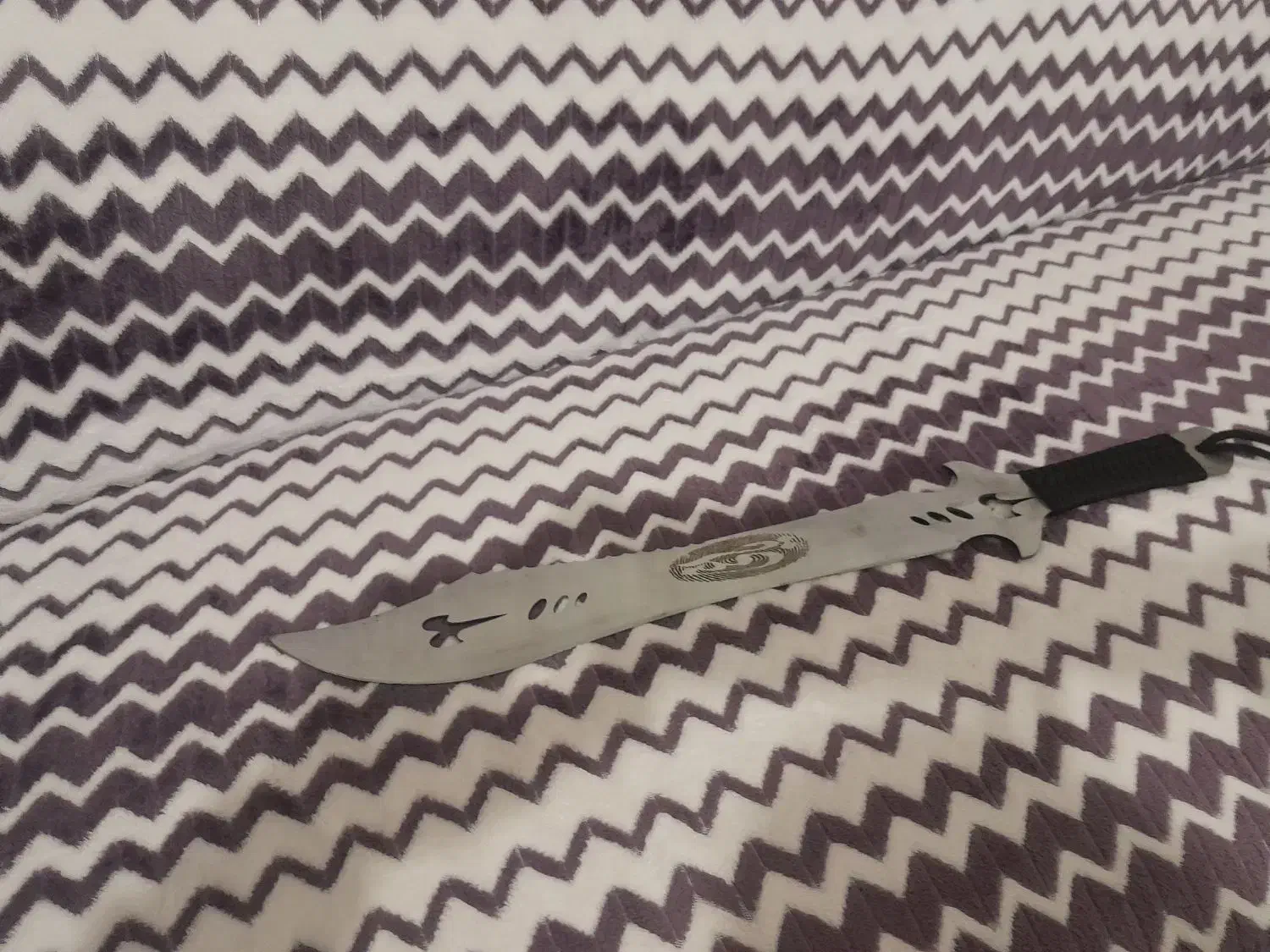 چاقو بزرگ معاوض با کبوتر|کلکسیون و سرگرمی|تبریز, |دیوار