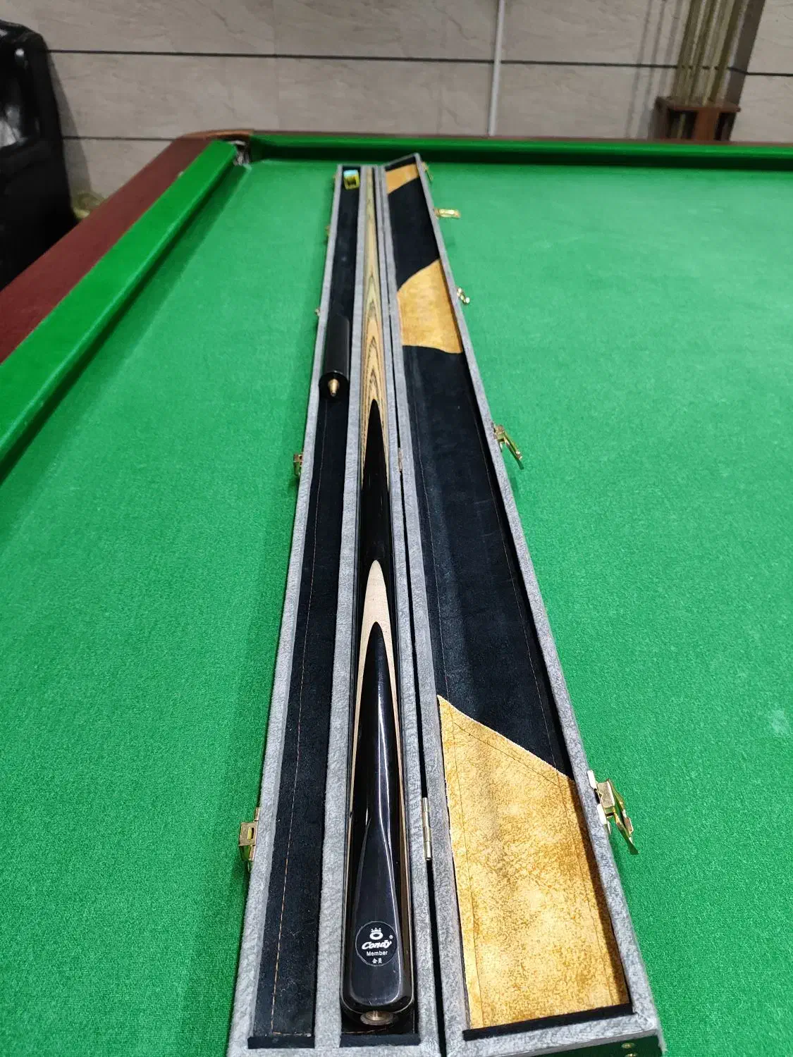 چوب اسنوکر|ورزشهای توپی|اصفهان, باغ زیار|دیوار