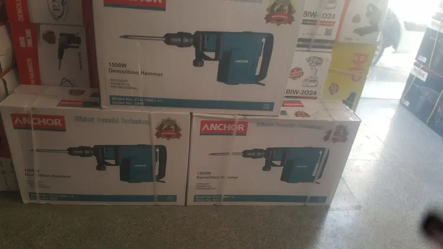 هیلتی ۱۱کیلویی تخریب PM|ماشین‌آلات صنعتی|قم, امامزاده ابراهیم|دیوار