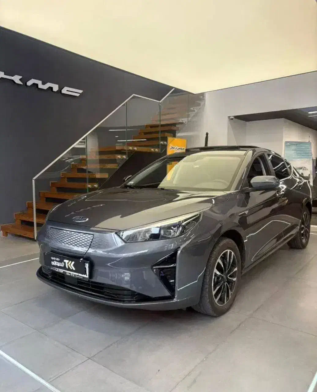 کی ام سی برقی / +EJ7 / تحویل فوری قیمت شرکتی|خودرو سواری و وانت|تهران, آسمان|دیوار