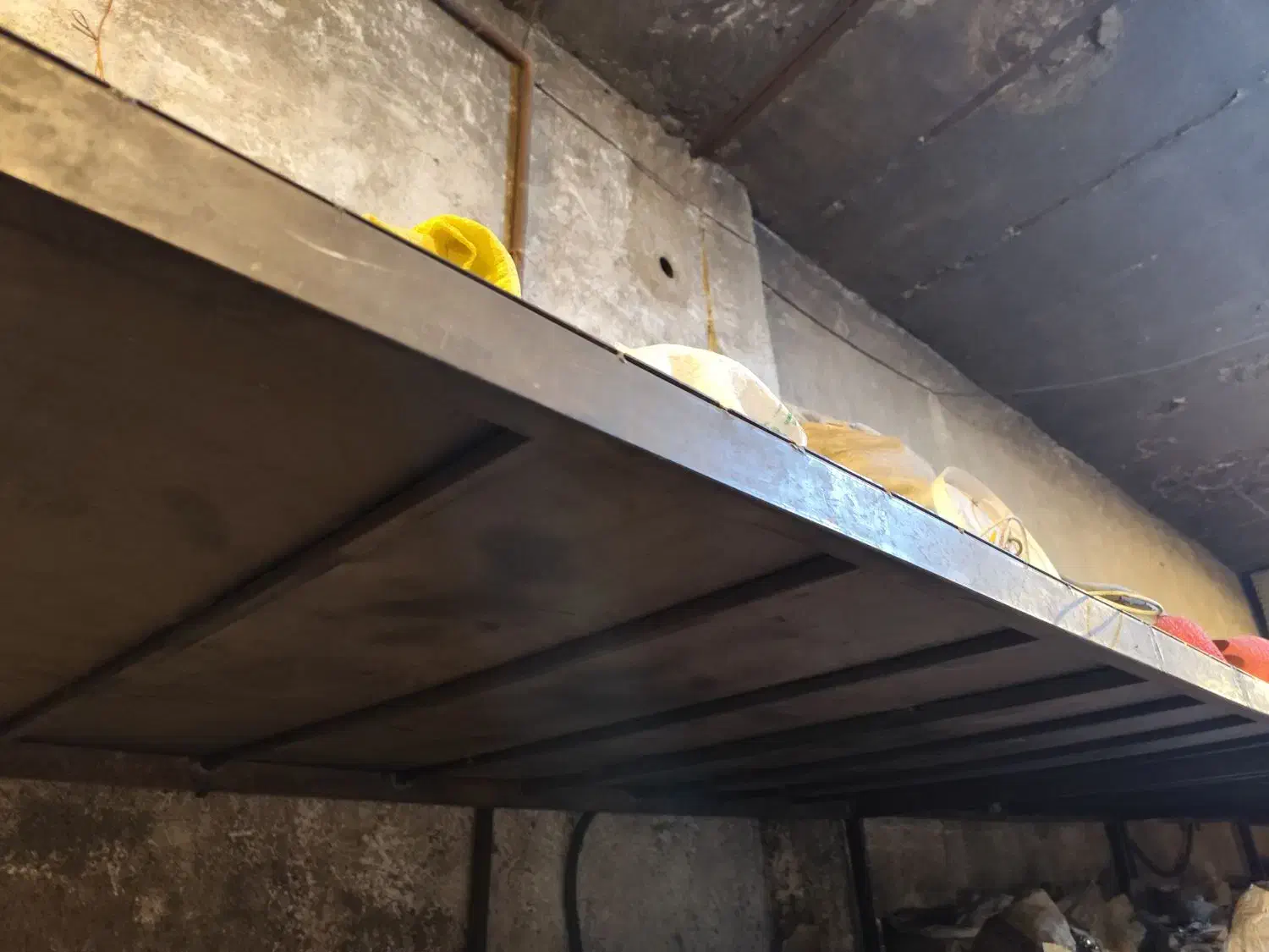 میز کار آهنی|فروشگاه و مغازه|مشهد, همت آباد|دیوار