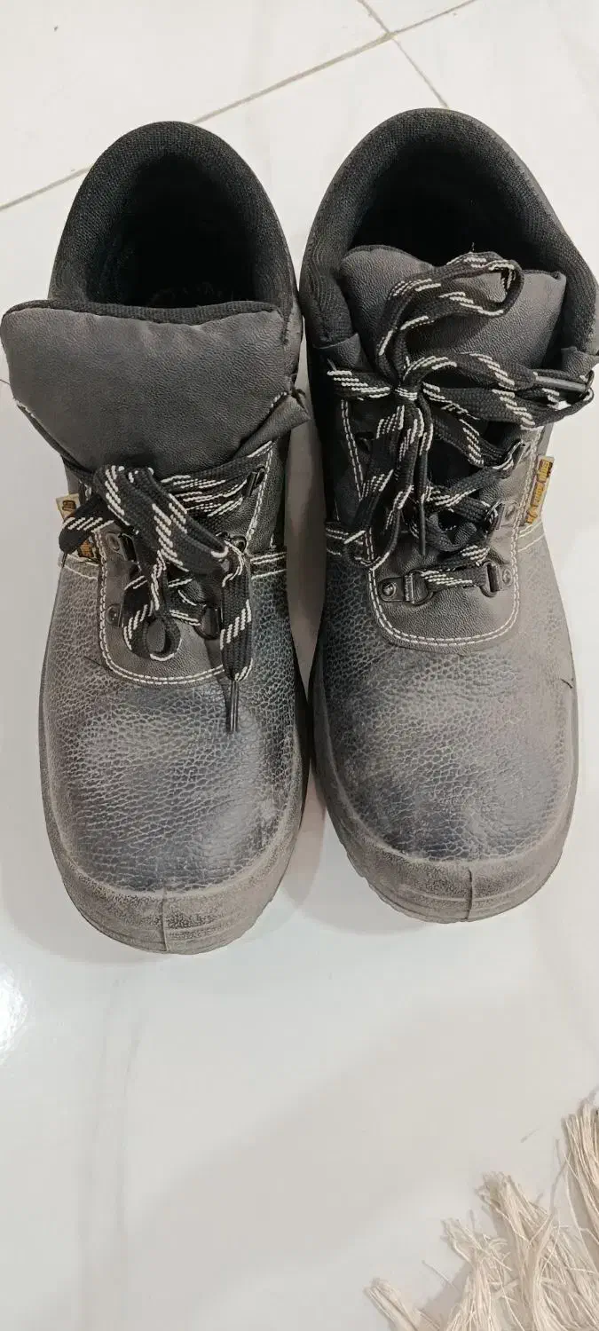 چادر ماشین و کفش ایمنی|قطعات یدکی و لوازم جانبی|خرمشهر, |دیوار