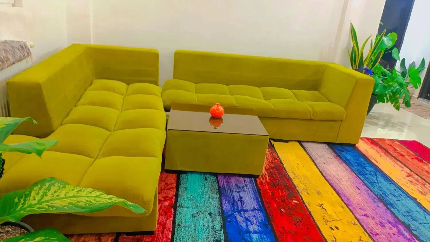 مبل ال|مبلمان خانگی و میز عسلی|رشت, کوی غلام نیا|دیوار