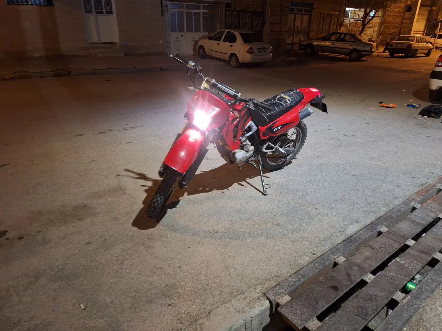 تریل دواگزوز پیشرو ۲۰۰|موتورسیکلت|ساوه, |دیوار