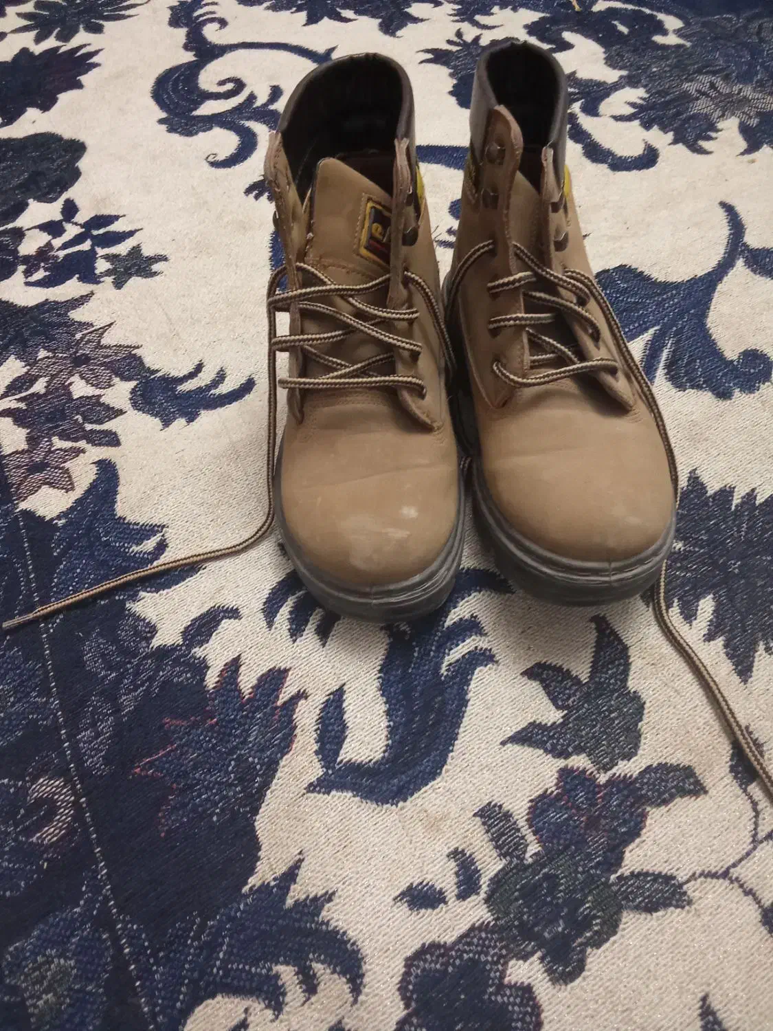 کفش در حد نو|کیف، کفش، کمربند|اراک, |دیوار