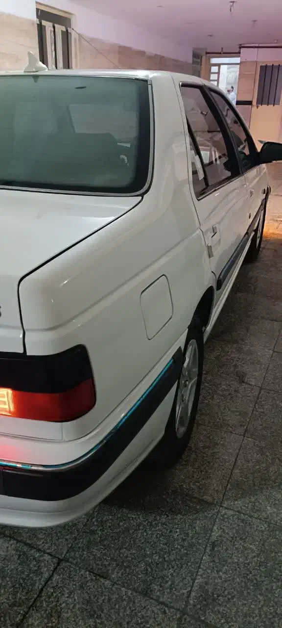 پارس سفید|خودرو سواری و وانت|نهاوند, |دیوار