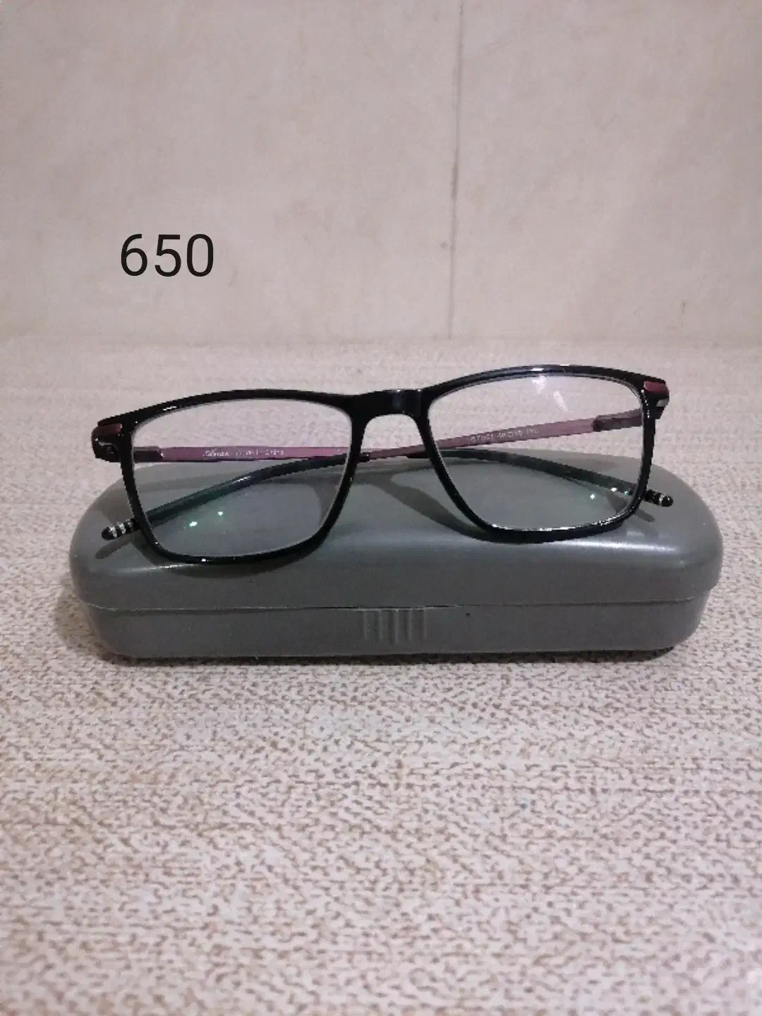 عینک های دودی، طبی،|زیورآلات و اکسسوری|برازجان, |دیوار