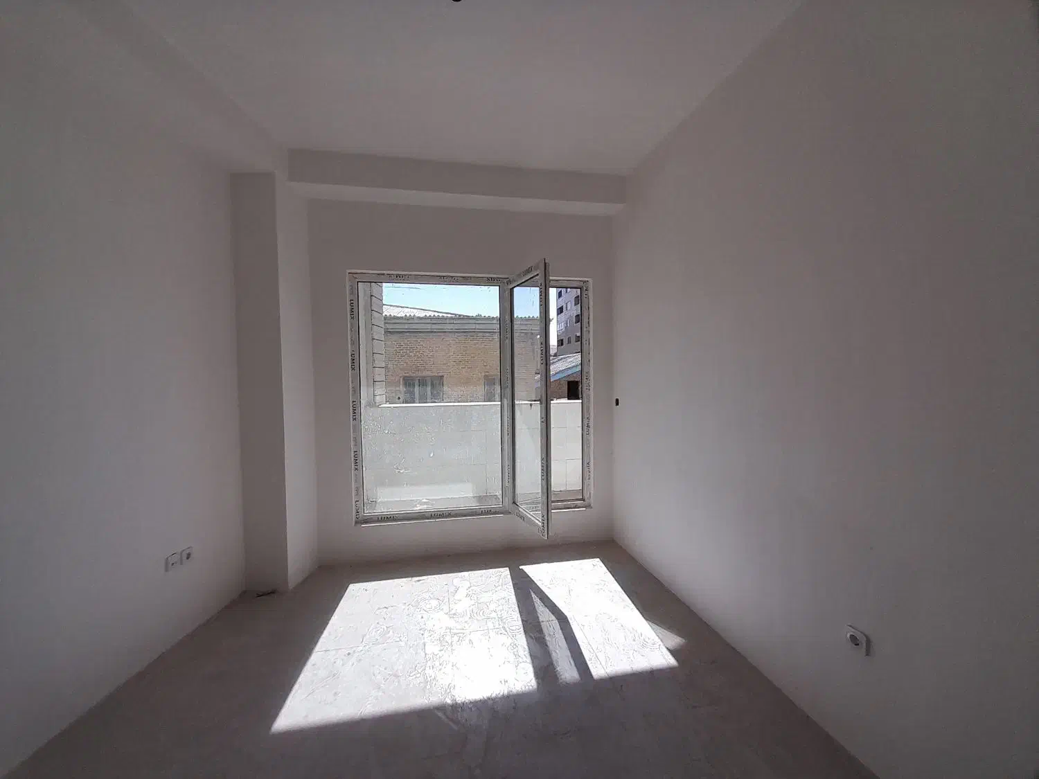 واحد اداری مطب ۱۳۰ متر فردوسی سه راه برق+پارکینگ|فروش دفتر کار، اتاق اداری، مطب|کرمانشاه, |دیوار