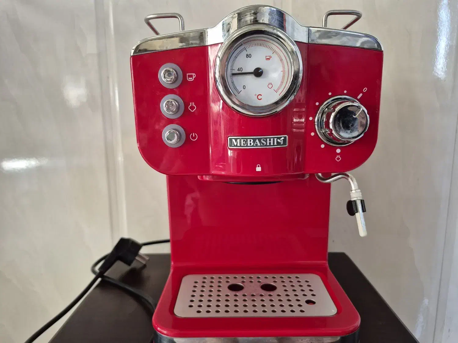 دستگاه قهوه ساز خانگی دست دوم|سماور، چای‌ساز، قهوه‌ساز|بندرعباس, |دیوار