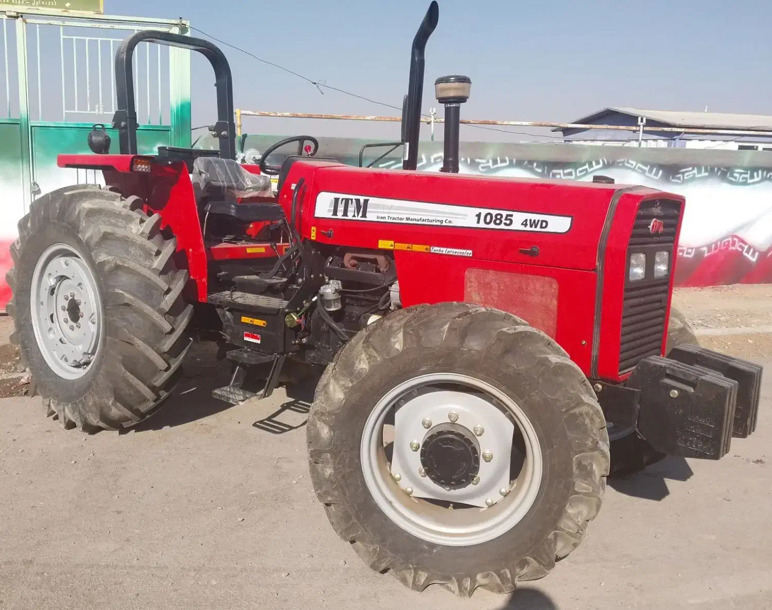 تراکتور 1085 جفت دیفرانسیل|خودرو سنگین|خنداب, |دیوار