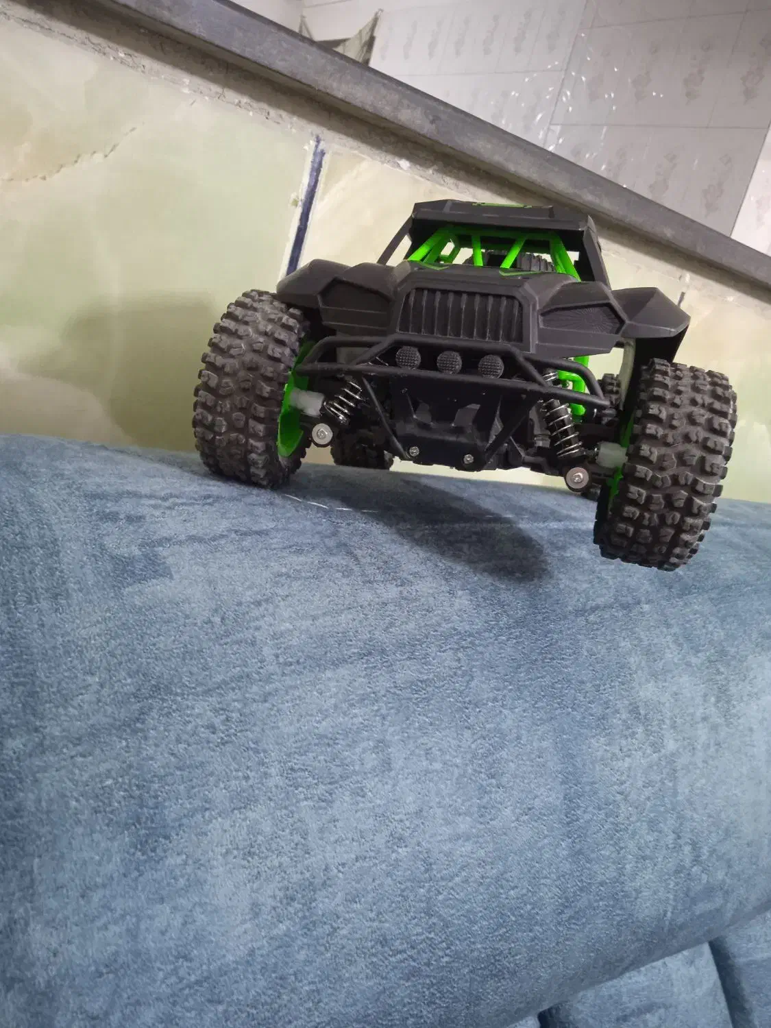 ماشین کنترلی افرود|اسباببازی|ایرانشهر, |دیوار