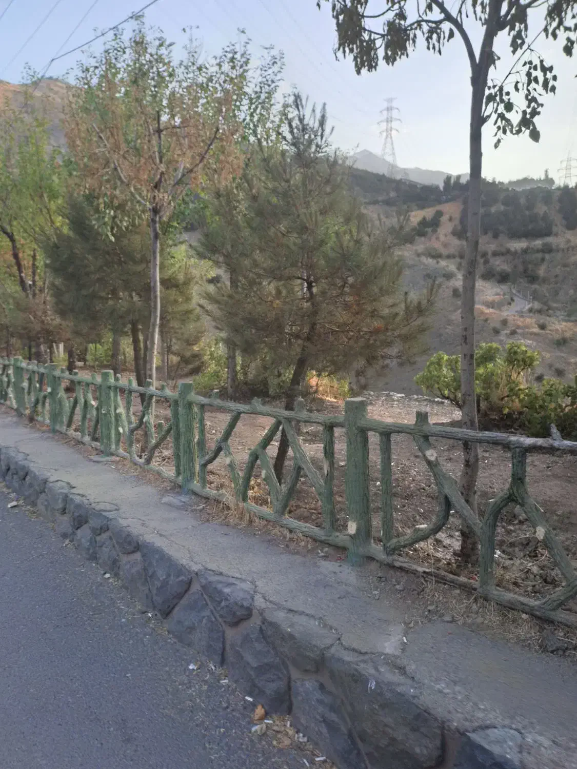 میرزای شیرازی ۱۸۰ متر جنوبی بر۹ با یک طبقه پیلوت|فروش زمین و ملک کلنگی|تهران, سنائی|دیوار