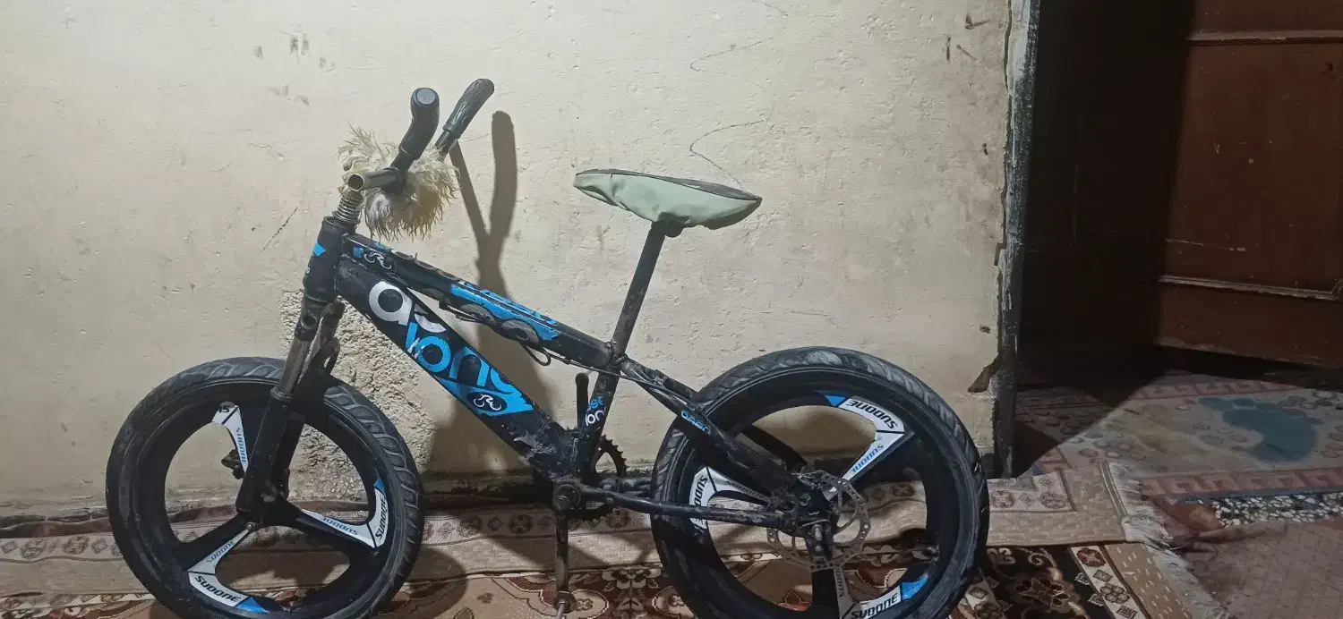 فروشی قیمت 3تومن|دوچرخه، اسکیت، اسکوتر|ایرانشهر, |دیوار