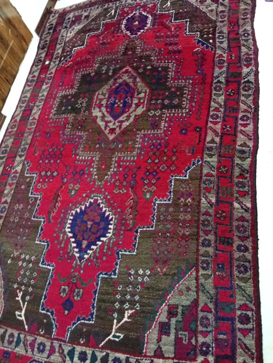 فرش دستبافت لری|فرش|خرم‌آباد, |دیوار