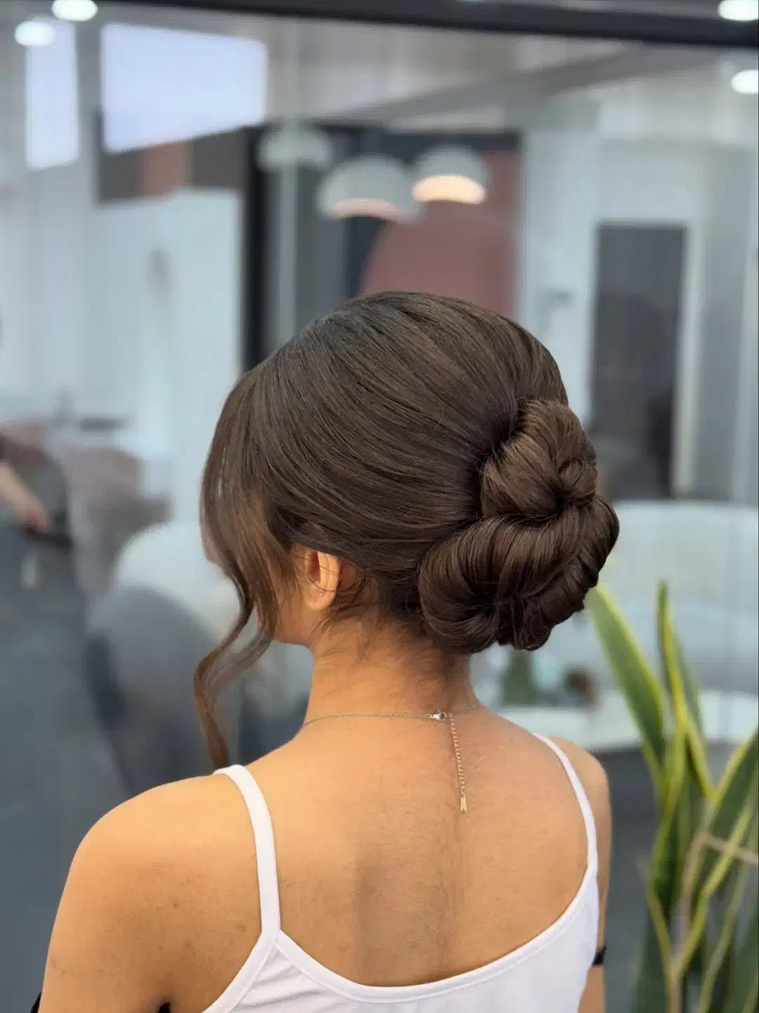 شنیونهای منحصر به فرد برای هر مناسبت|خدمات آرایشگری و زیبایی|زاهدان, |دیوار